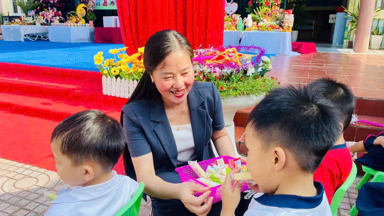 Anh-tin-bai