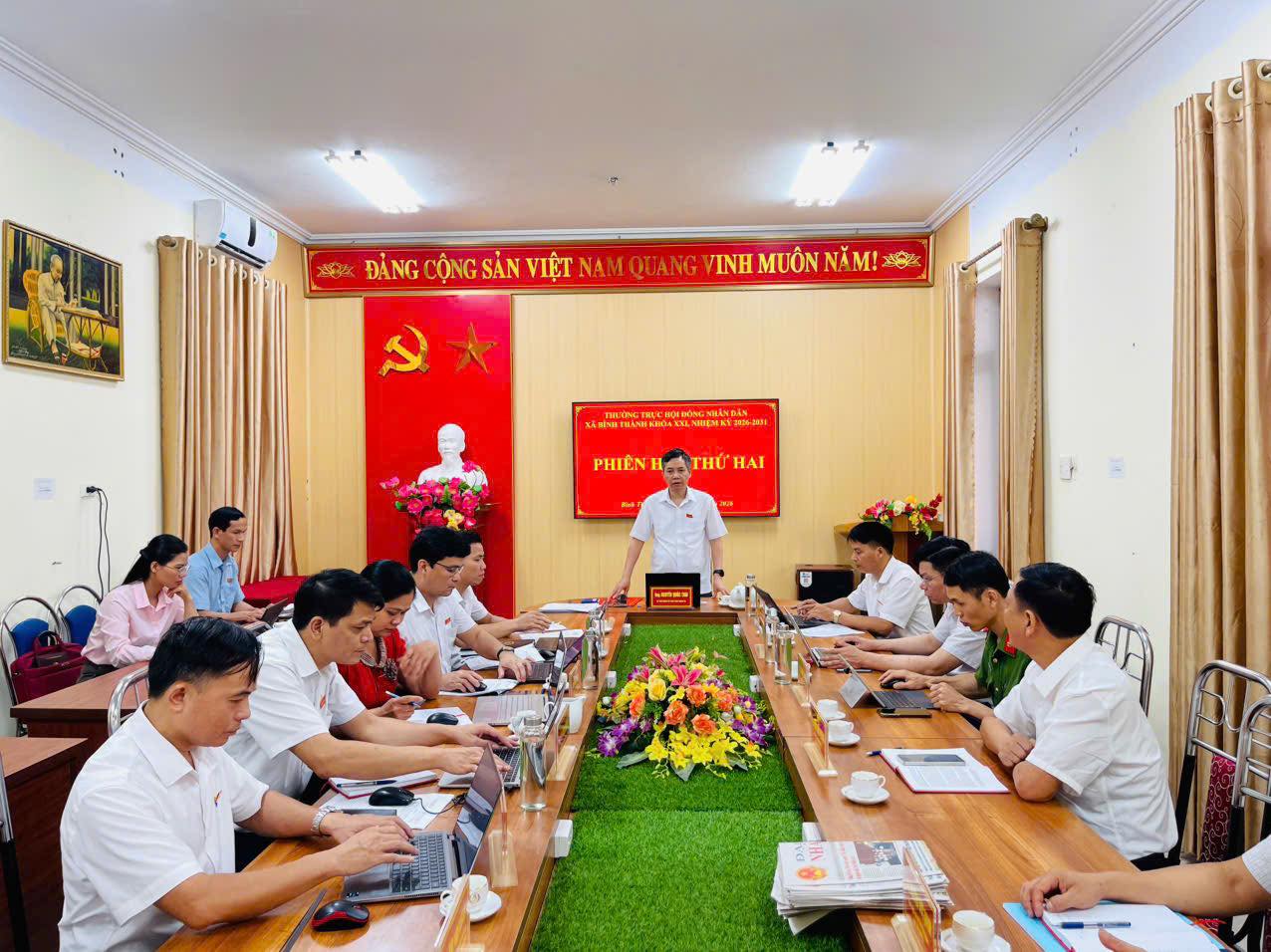Anh-tin-bai