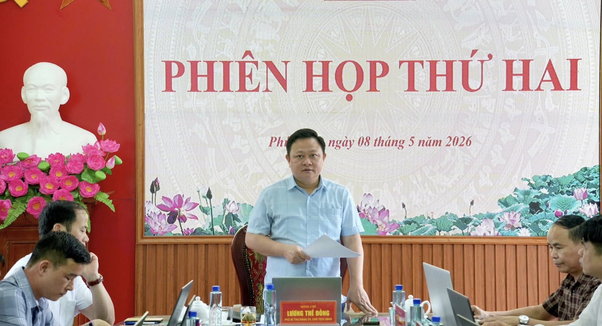 Anh-tin-bai