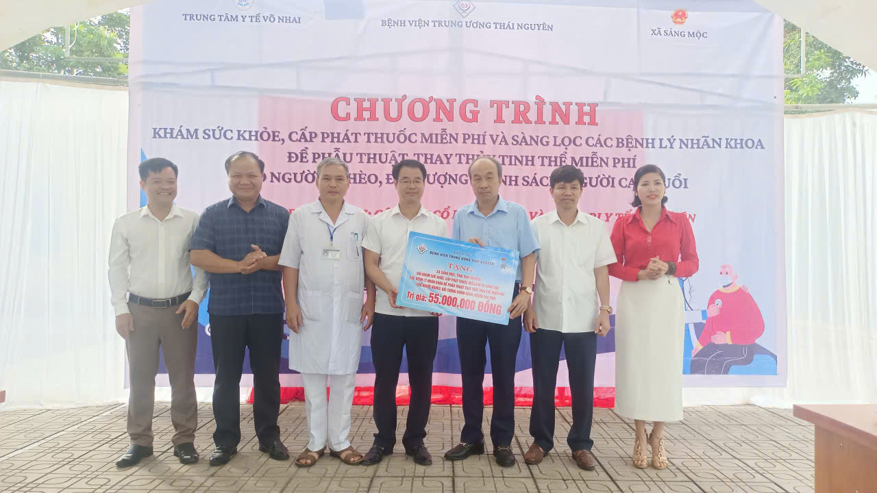 BỆNH VIỆN ĐA KHOA TRUNG ƯƠNG THÁI NGUYÊN KHÁM, PHÁT THUỐC MIỄN PHÍ VÀ SÀNG LỌC BỆNH MẮT CHO NGƯỜI DÂN XÃ SẢNG MỘC