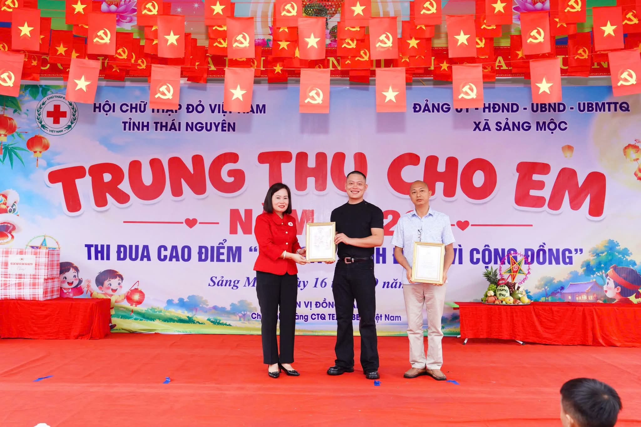 Anh-tin-bai