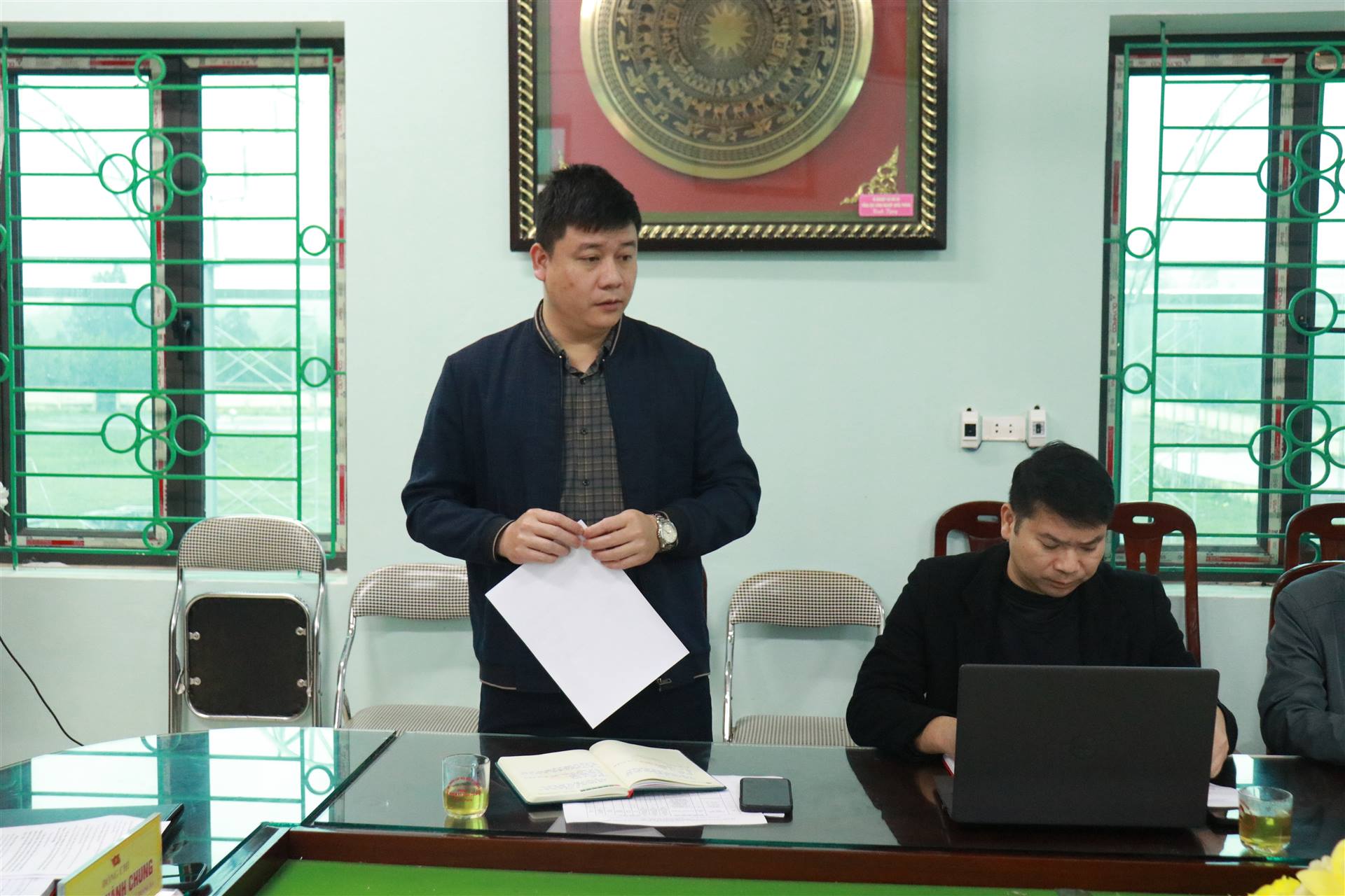 Anh-tin-bai