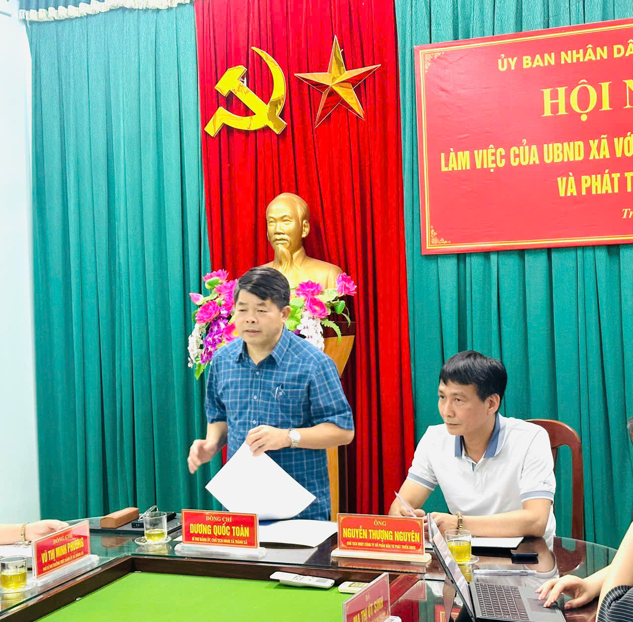 Anh-tin-bai