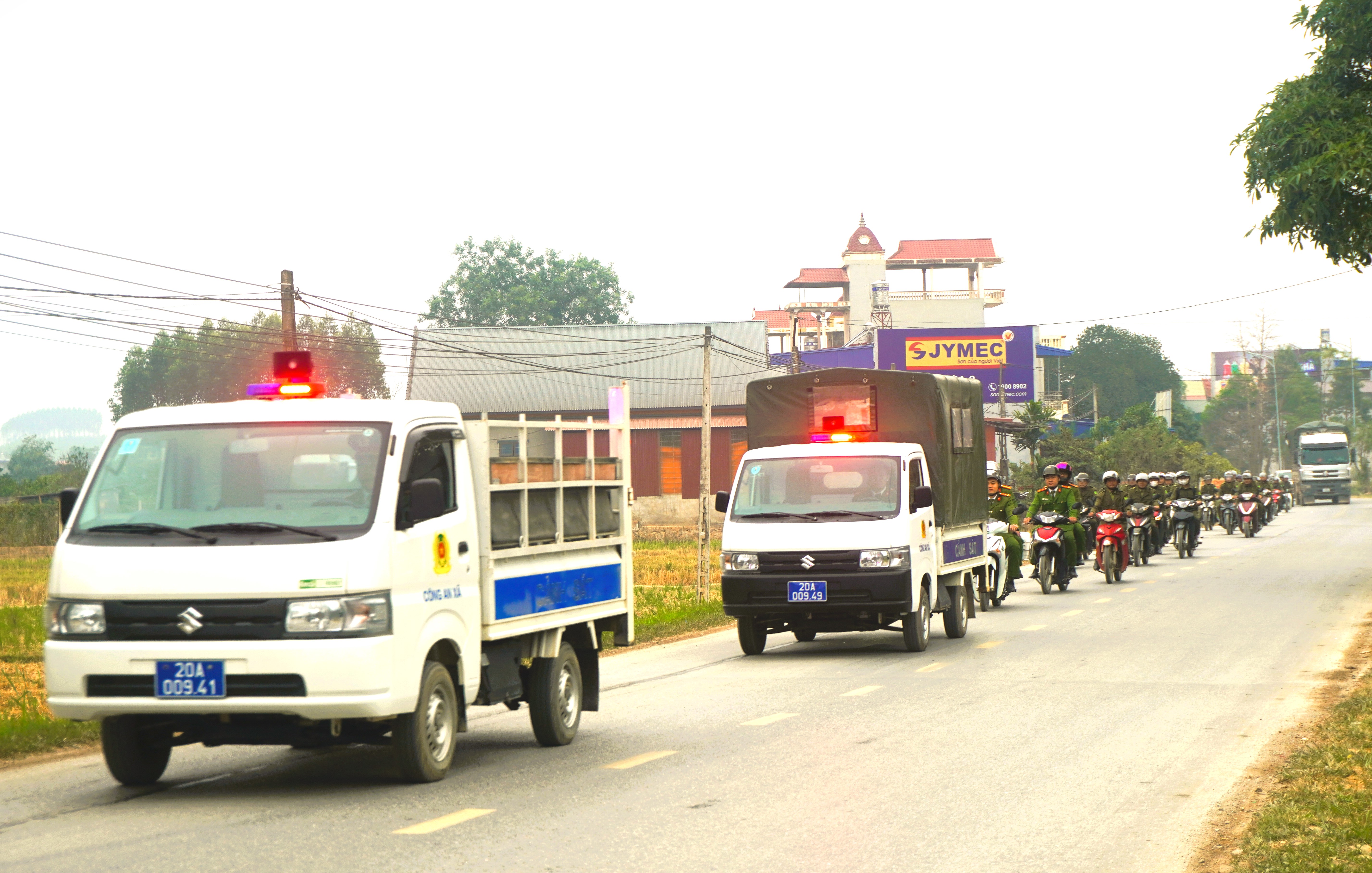 Anh-tin-bai