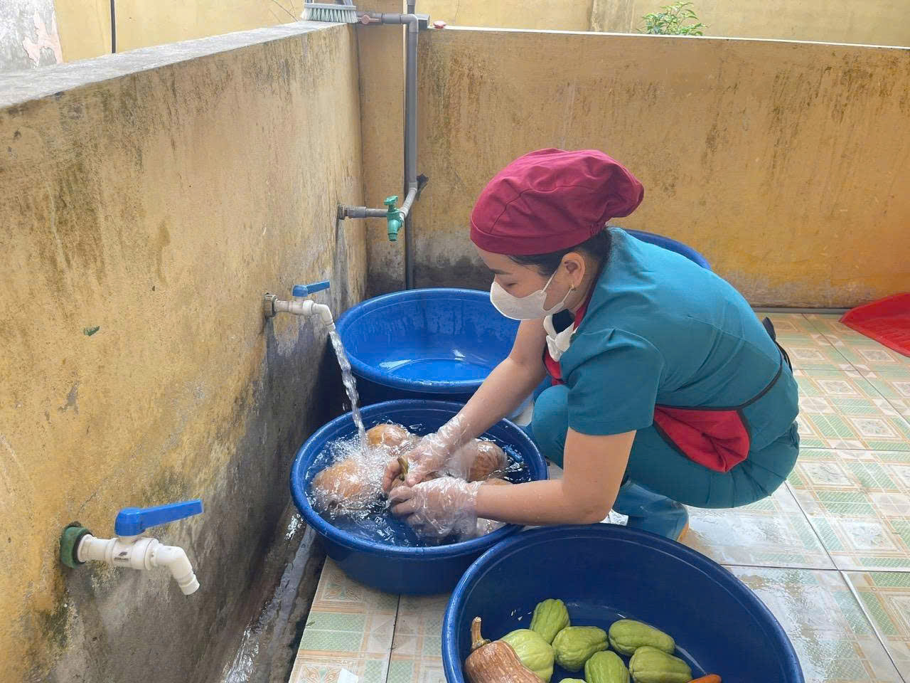 Anh-tin-bai