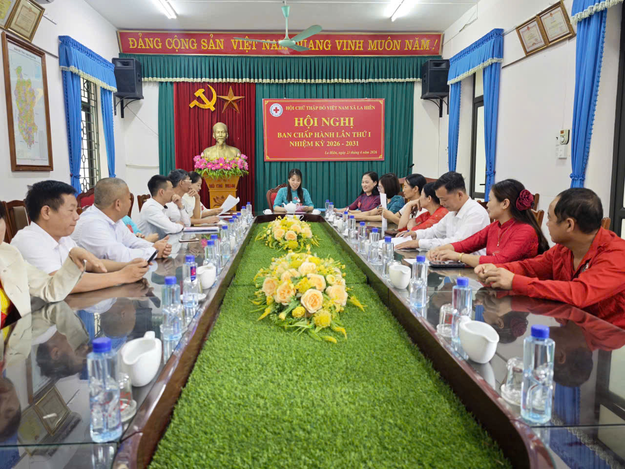 Anh-tin-bai