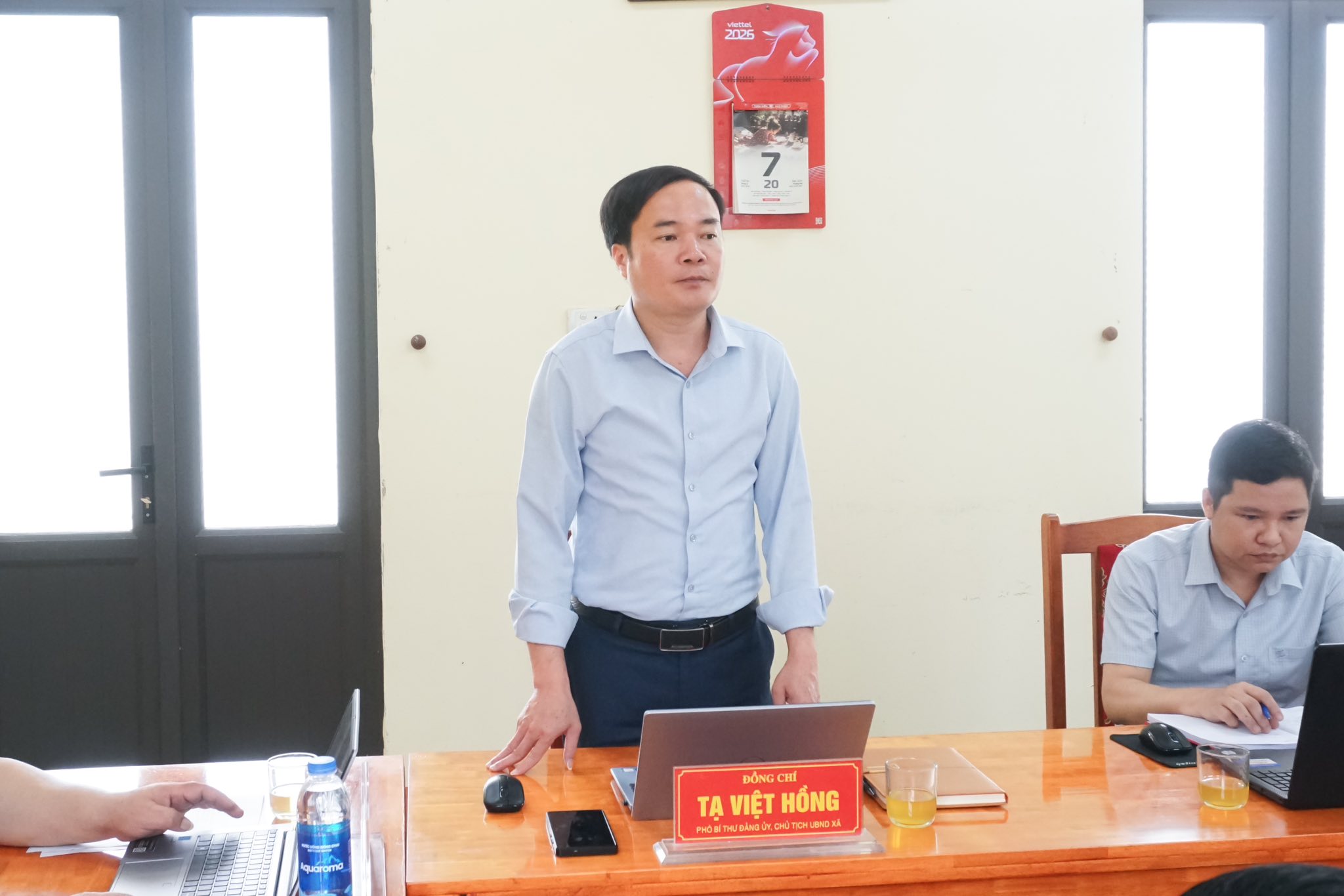 Anh-tin-bai