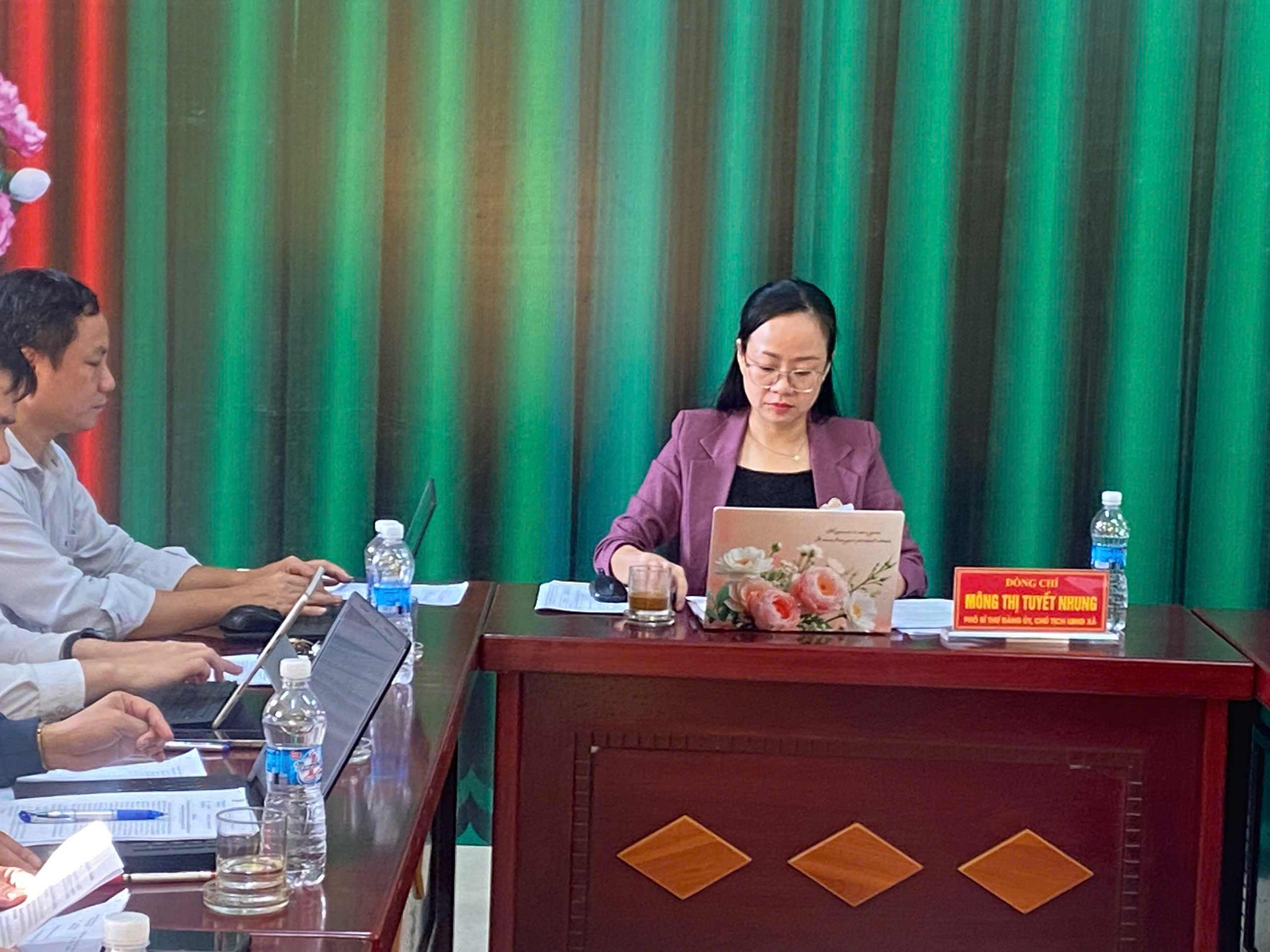Anh-tin-bai