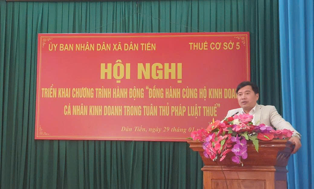 Hội nghị triển khai chương trình “Đồng hành cùng hộ kinh doanh, cá nhân kinh doanh trong tuân thủ pháp luật thuế”