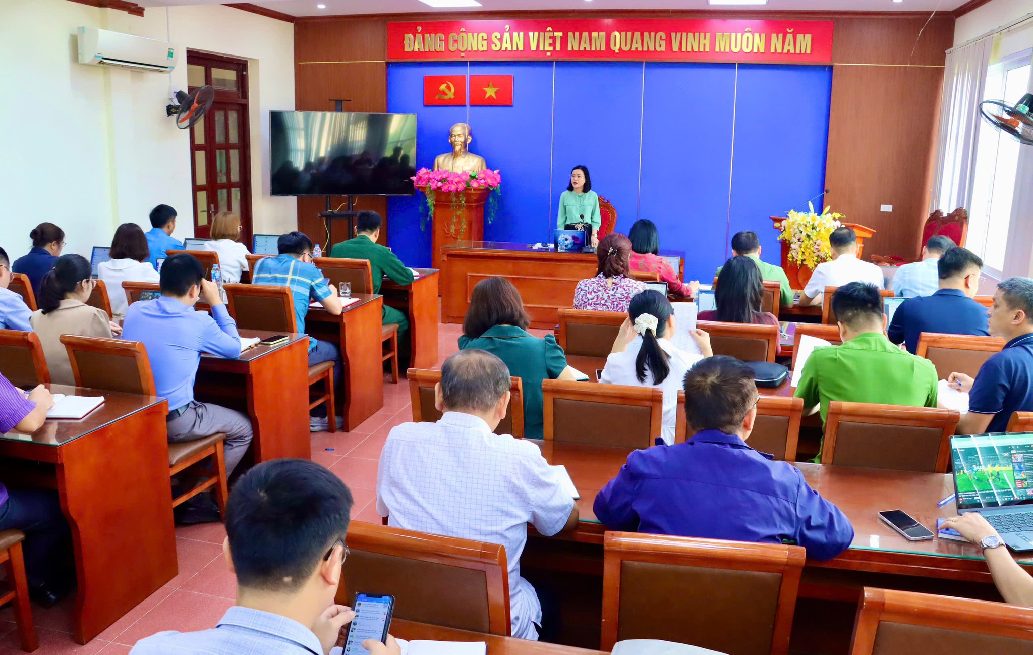 Ban Tổ chức Đại hội Thể dục thể thao xã Võ Nhai lần thứ I đã tổ chức hội nghị triển khai các nội dung trong khuôn khổ đại hội. 