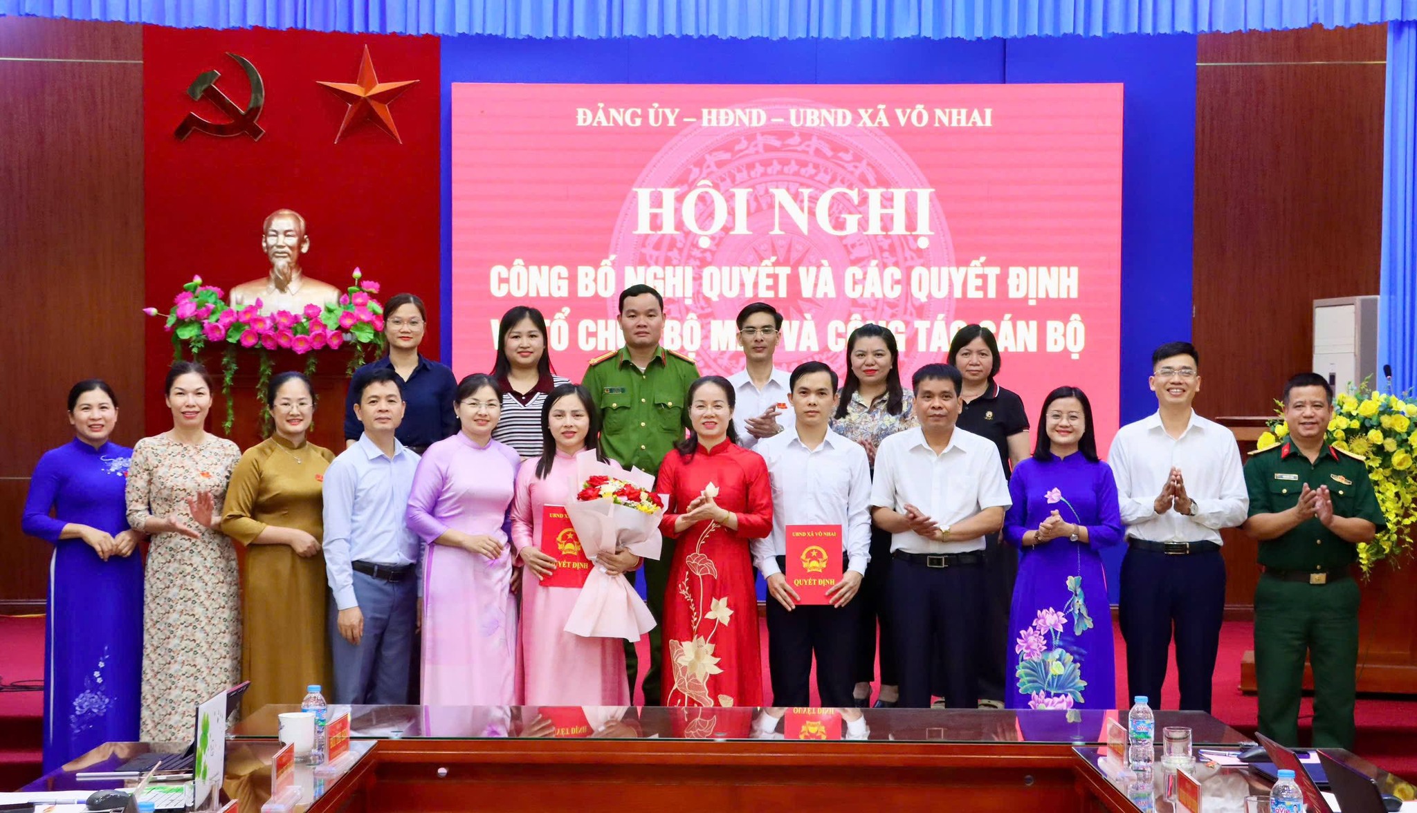 Hội nghị công bố Nghị quyết và các Quyết định về tổ chức bộ máy và công tác cán bộ