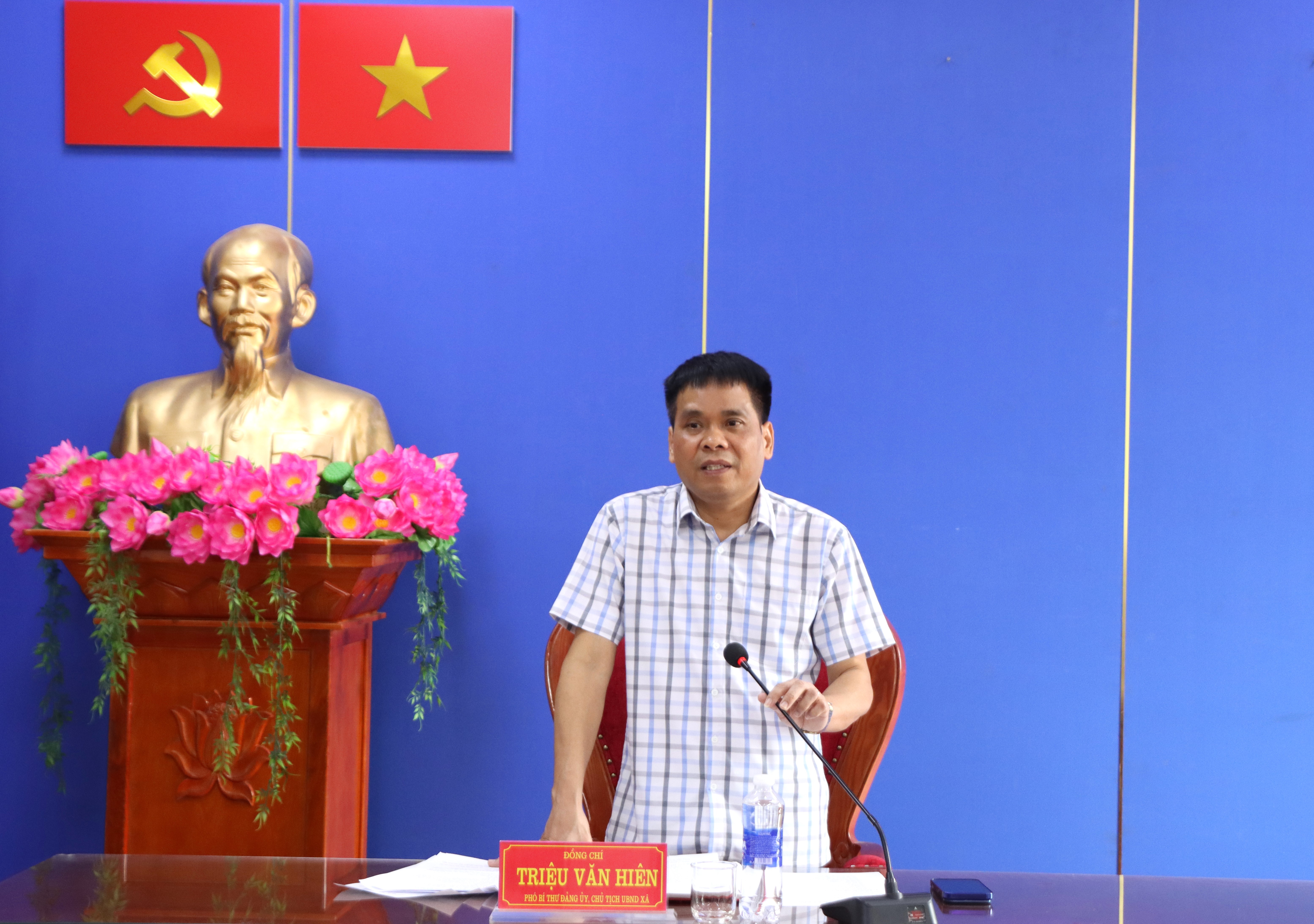 Anh-tin-bai