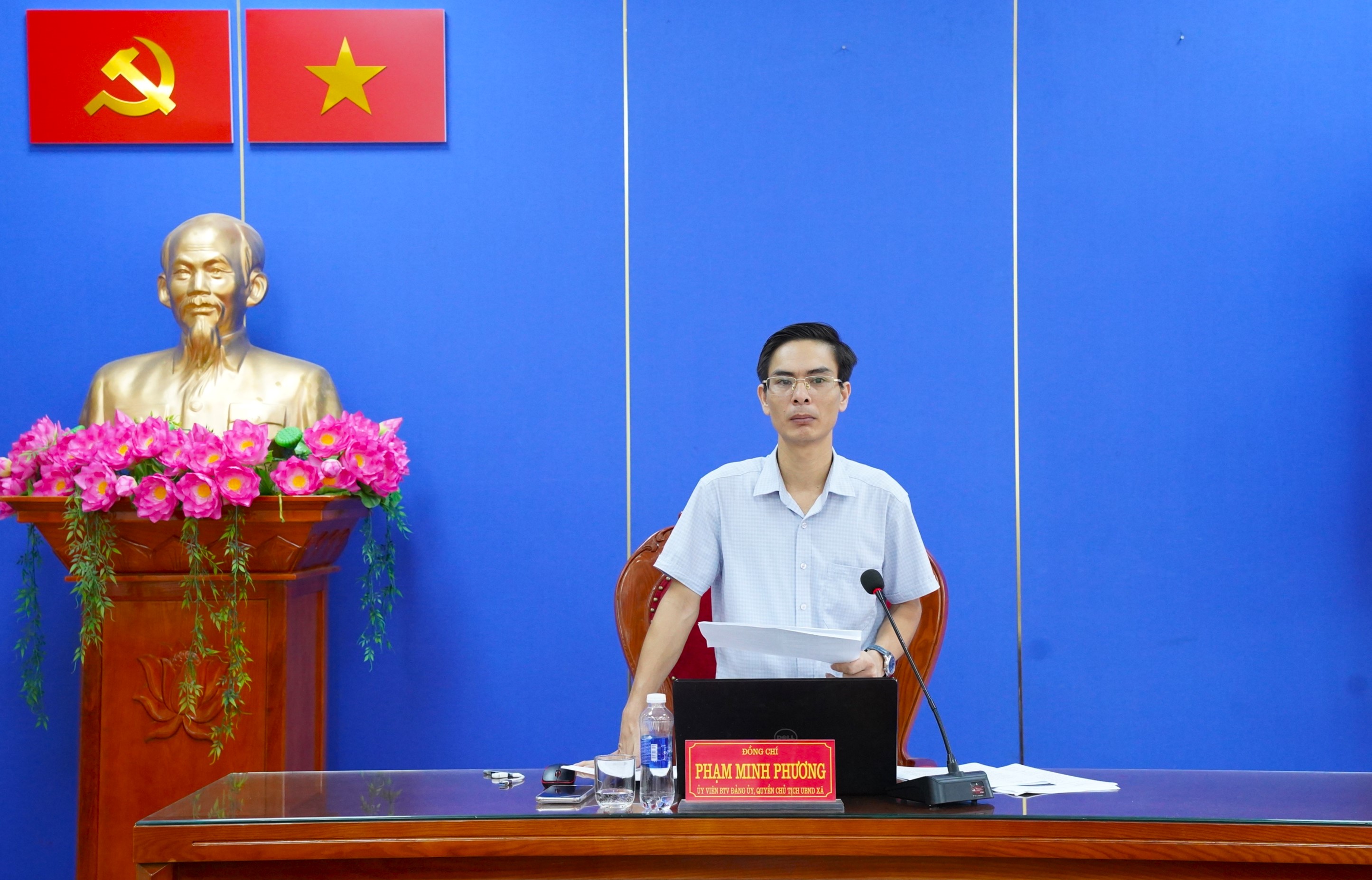 Anh-tin-bai