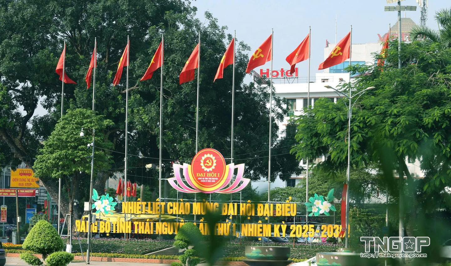 Anh-tin-bai