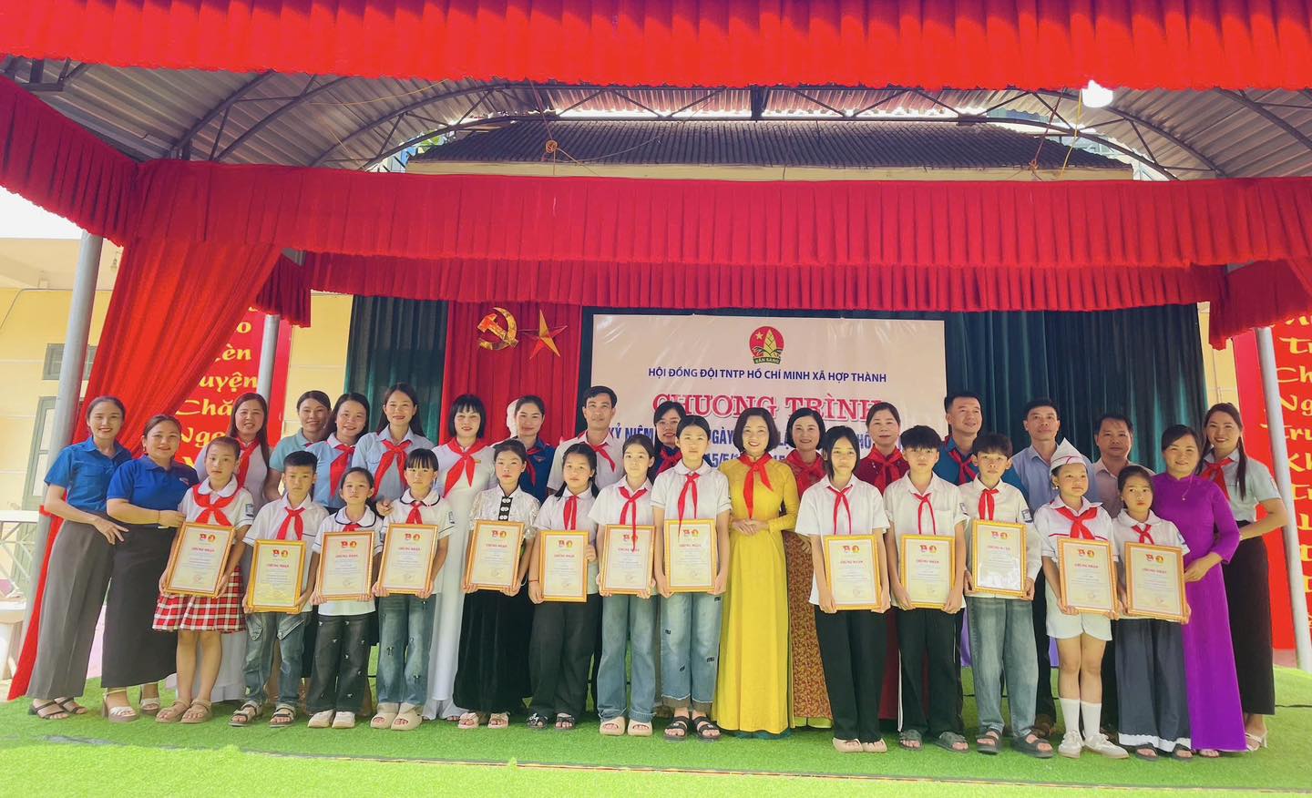 Hội đồng đội xã Hợp Thành sôi nổi các hoạt động kỷ niệm 85 năm Ngày thành lập đội TNTP Hồ Chí Minh (15/5/1941 - 15/5/2026)