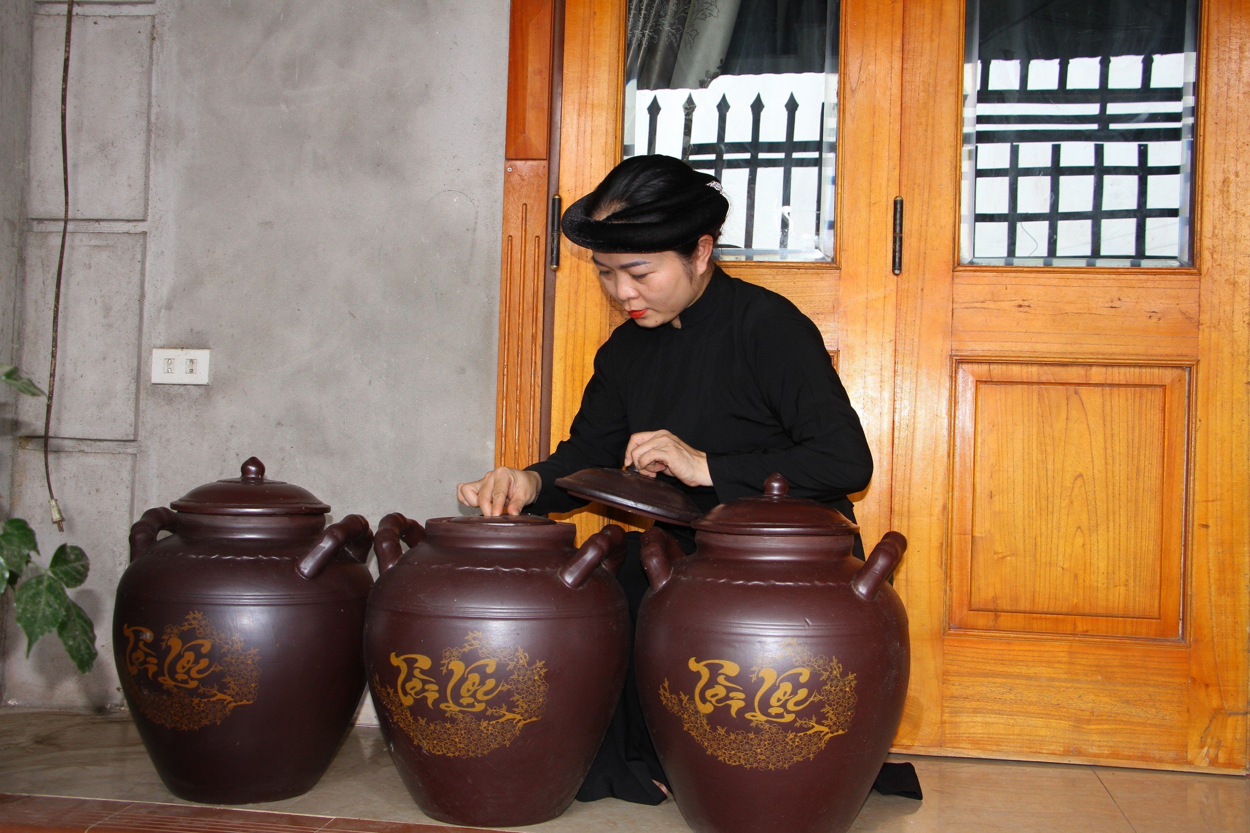 net-van-hoa-doc-dao-trong-co-tet-nguoi-tay-o-on-luong-4