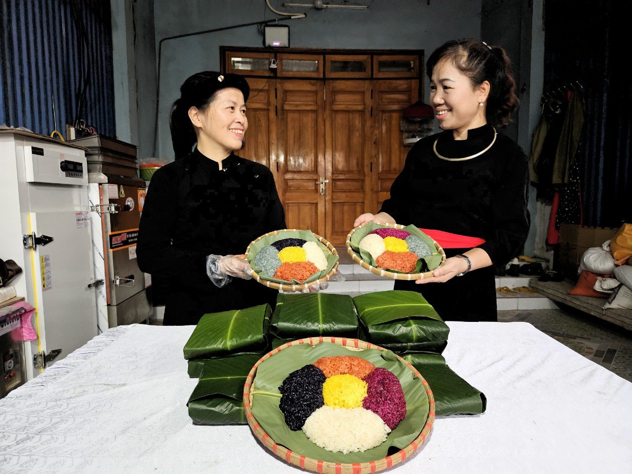 net-van-hoa-doc-dao-trong-co-tet-nguoi-tay-o-on-luong-2