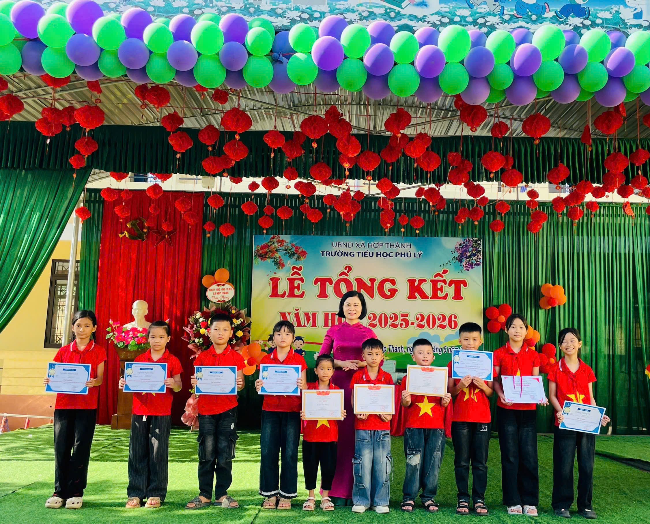 Anh-tin-bai