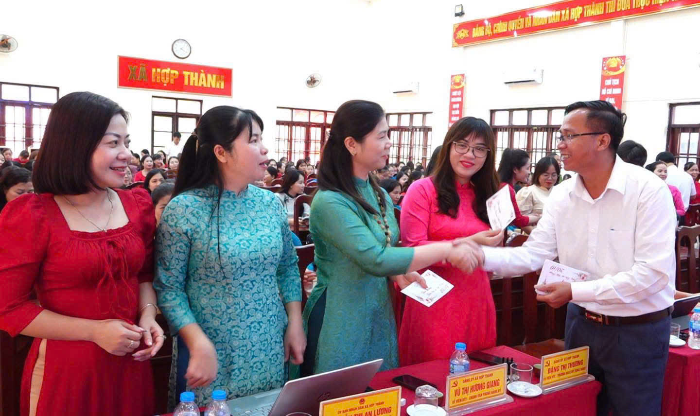 Anh-tin-bai