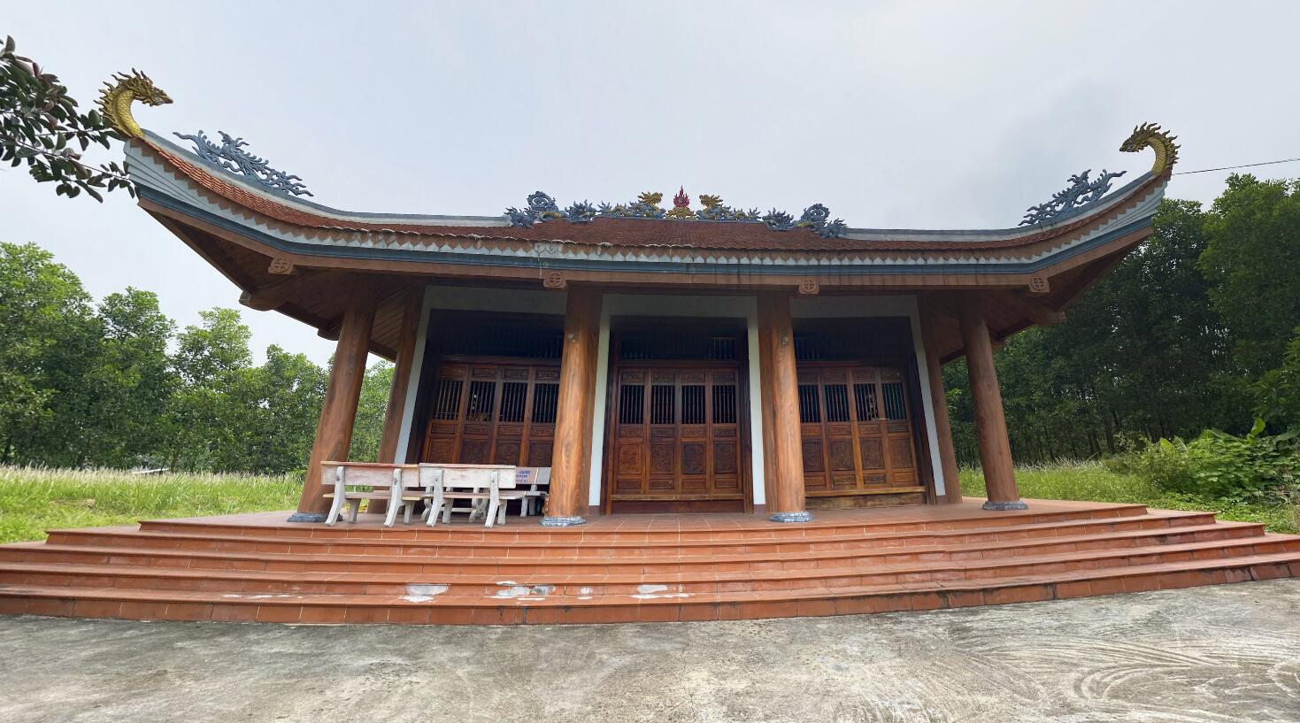 Di tích Đình Dưới