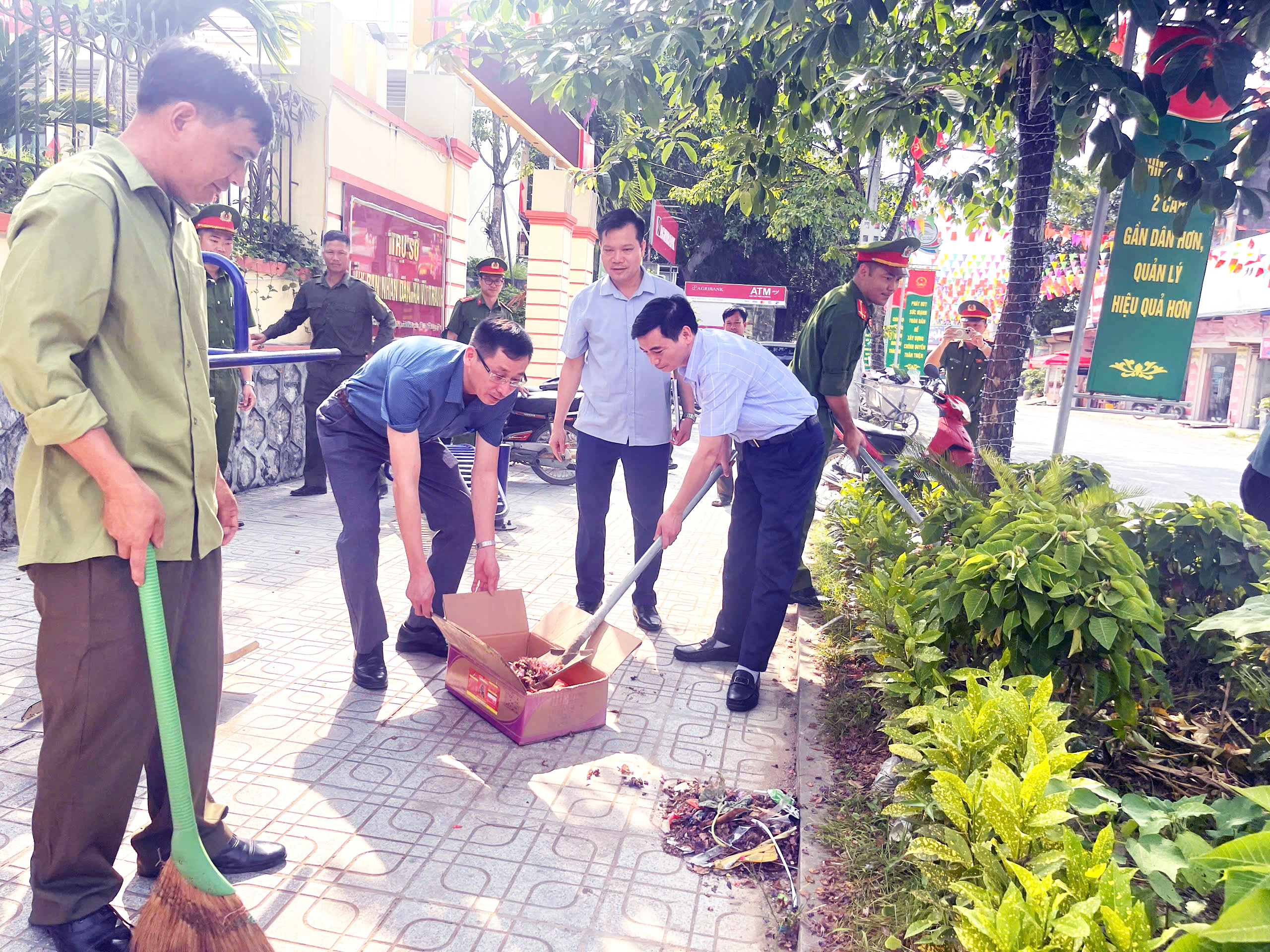 Xã Vô Tranh phát động ngày thứ 7 xanh