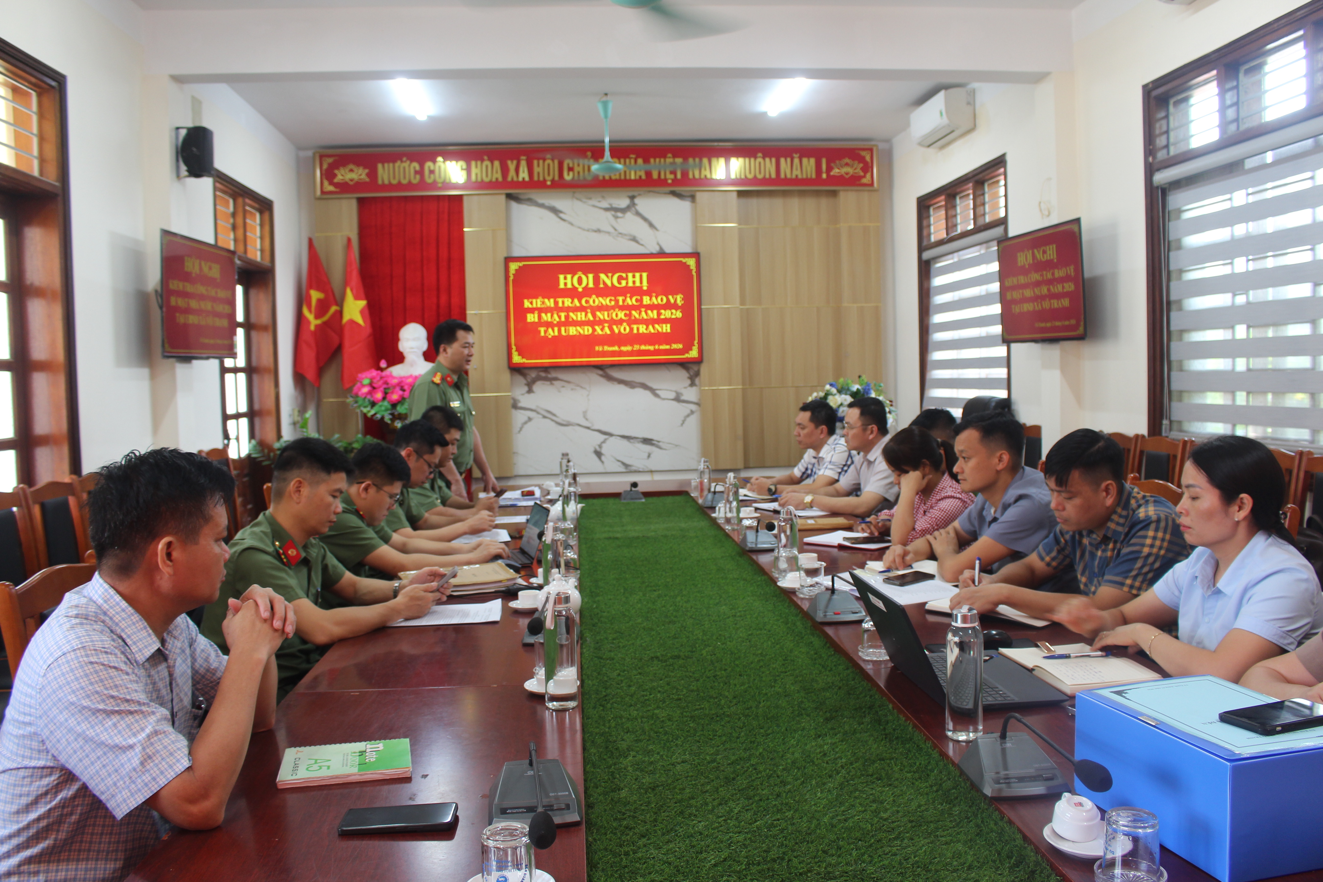 Công an tỉnh Thái Nguyên kiểm tra công tác bảo vệ bí mật nhà nước tại xã Vô Tranh