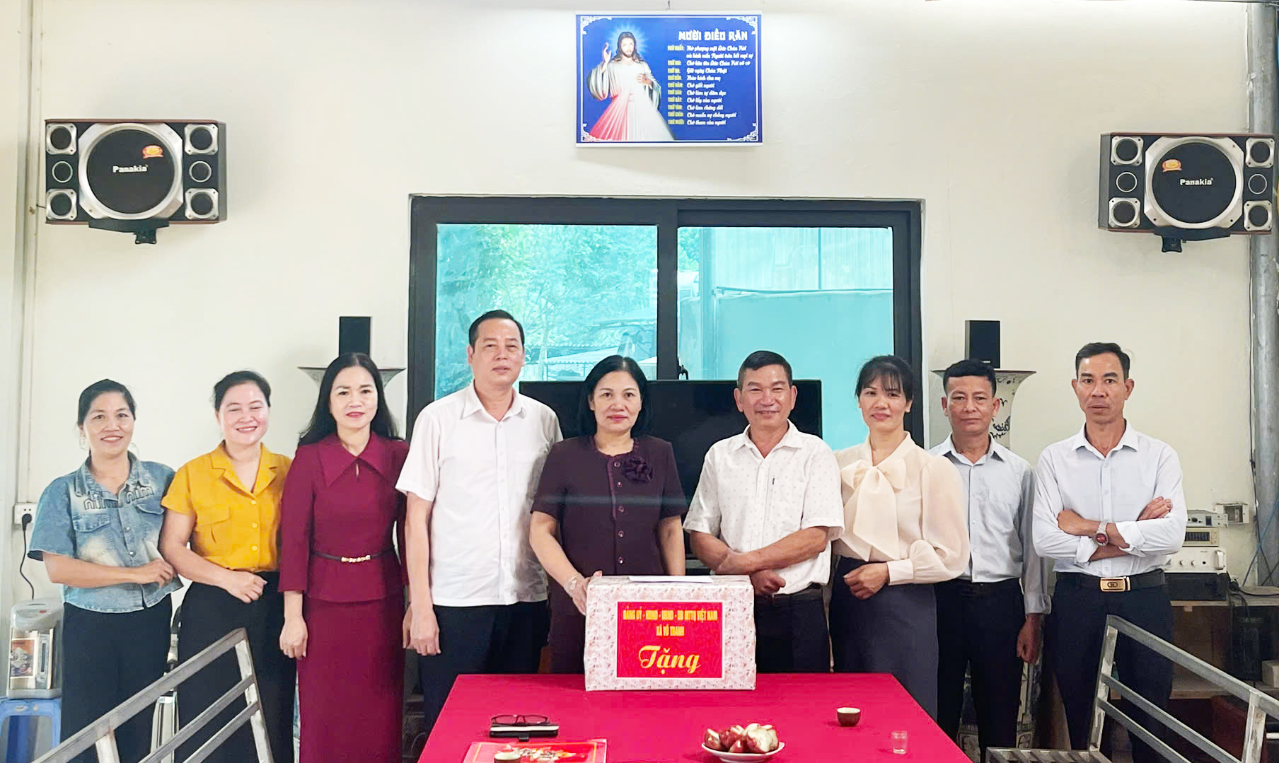 Anh-tin-bai