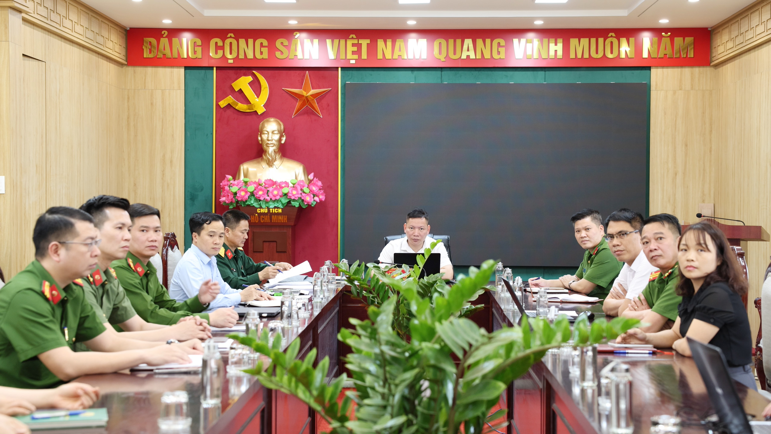 Thủ tướng chủ trì hội nghị toàn quốc về công tác phòng chống thiên tai