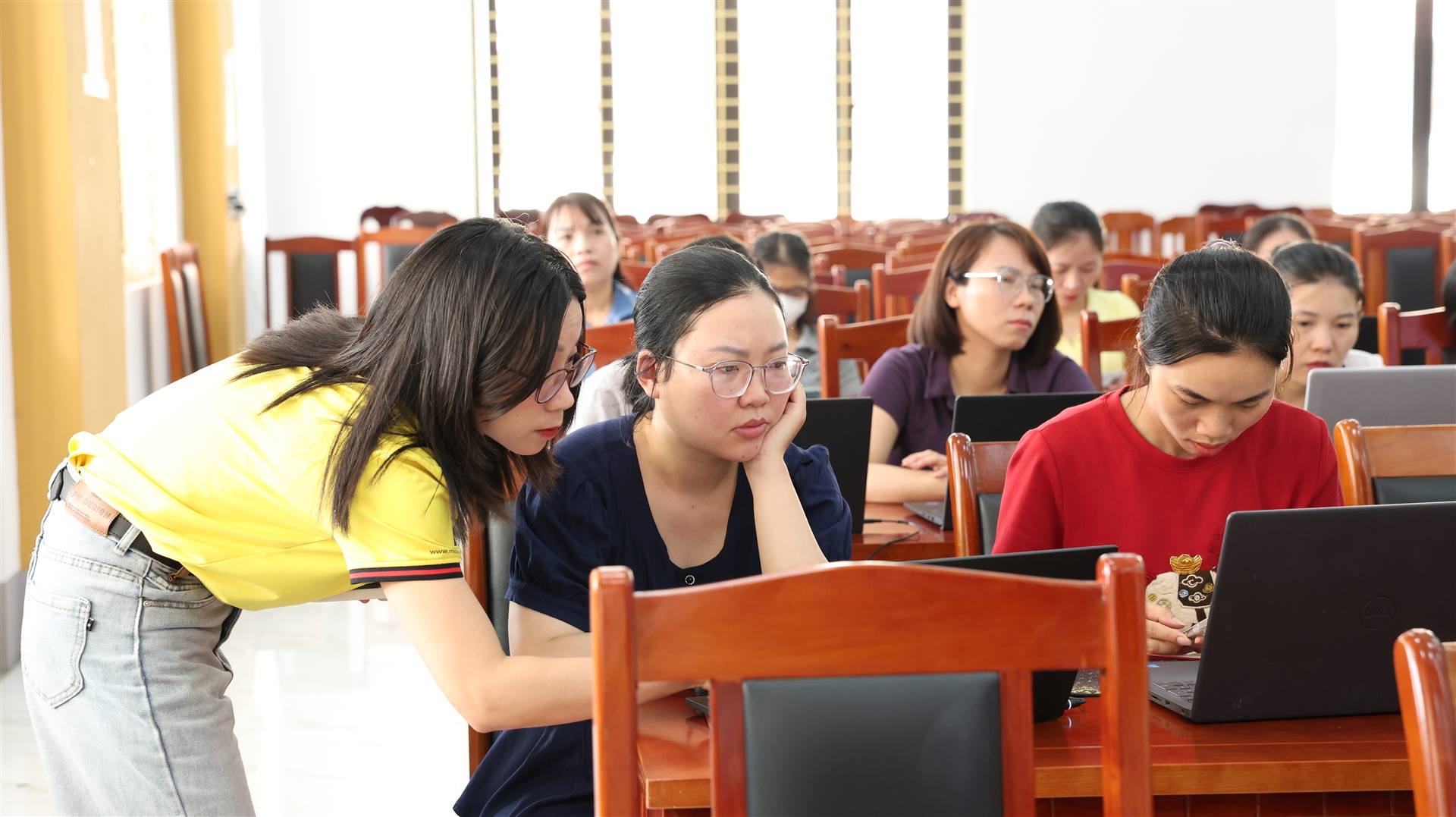 Tập huấn phần mềm MISA OneAI cho cán bộ, công chức, viên chức xã Phú Lương năm 2026