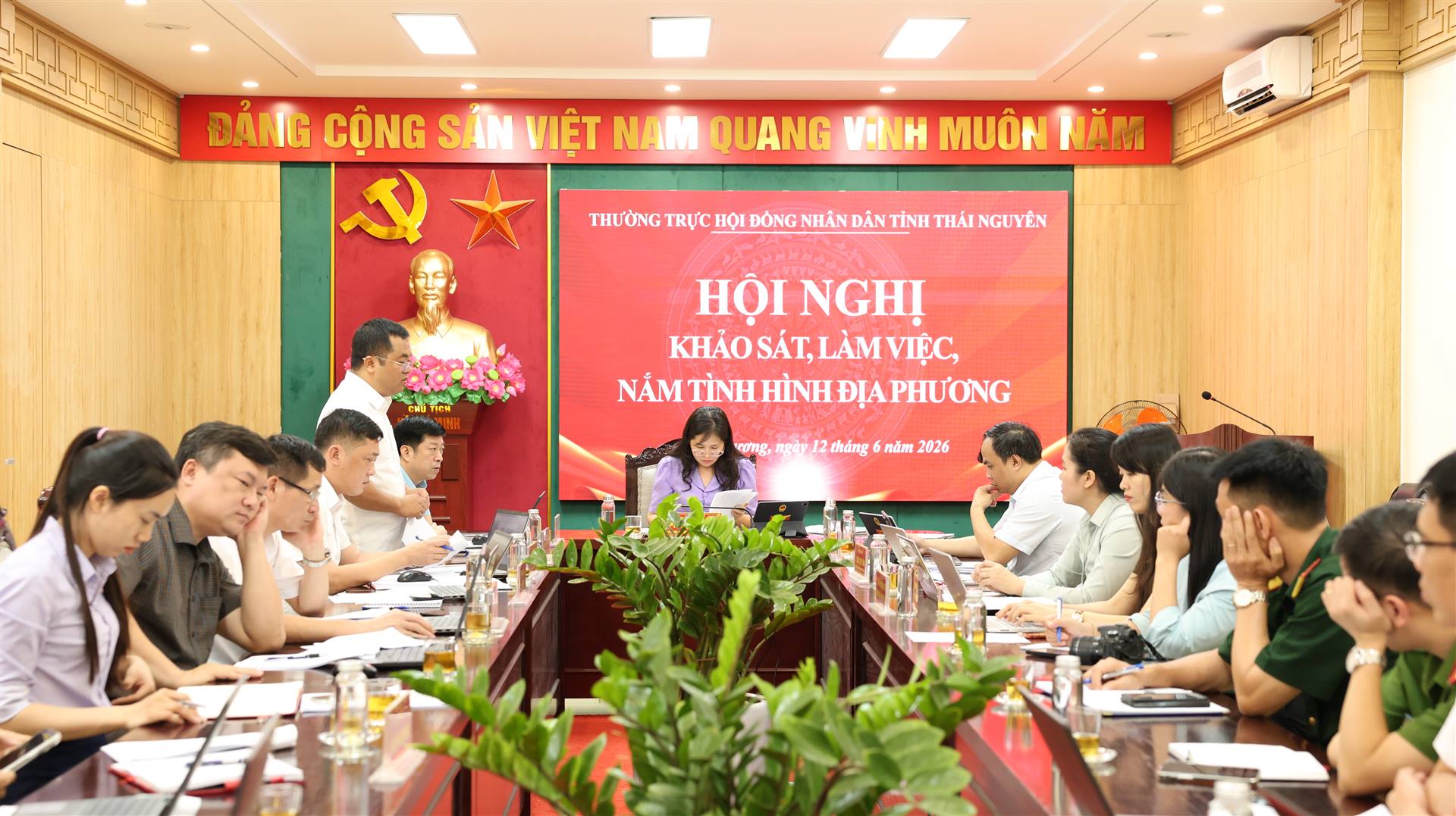 Đoàn khảo sát Thường trực HĐND tỉnh Thái Nguyên làm việc với 2 xã Phú Lương và Xã Vô Tranh