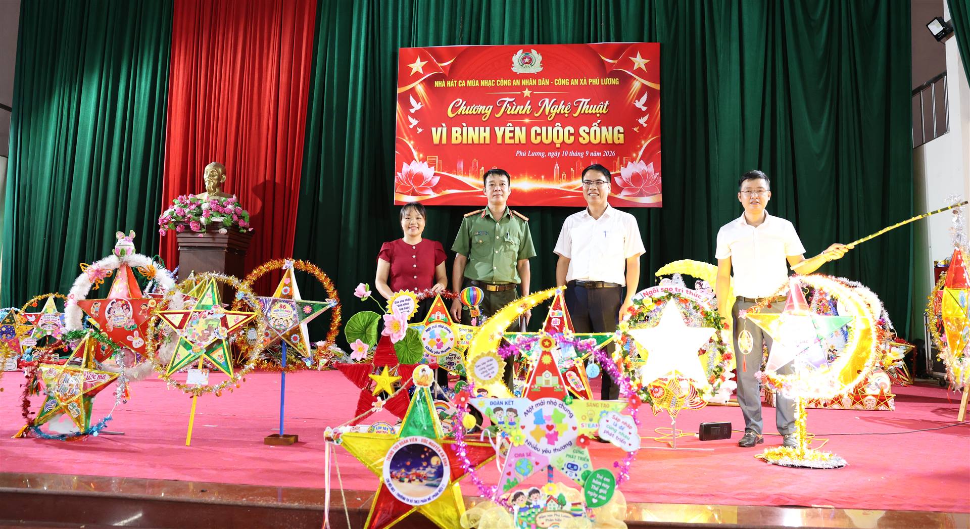 182 “Ngôi sao ước mơ” – Thắp sáng một mùa trung thu Phú Lương