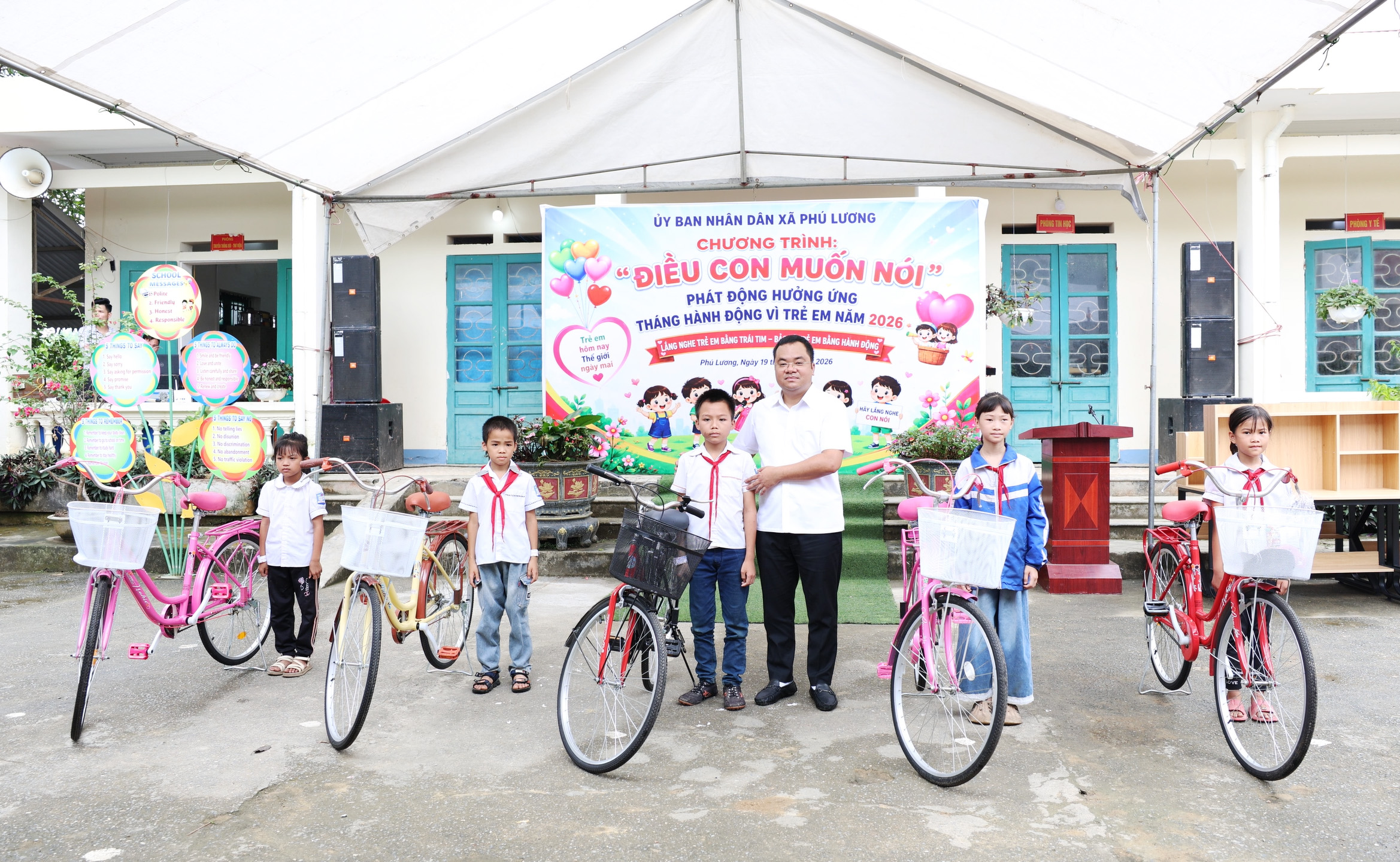 Phú Lương tổ chức thành công chương trình “Điều con muốn nói” tại trường Tiểu học Yên Lạc II