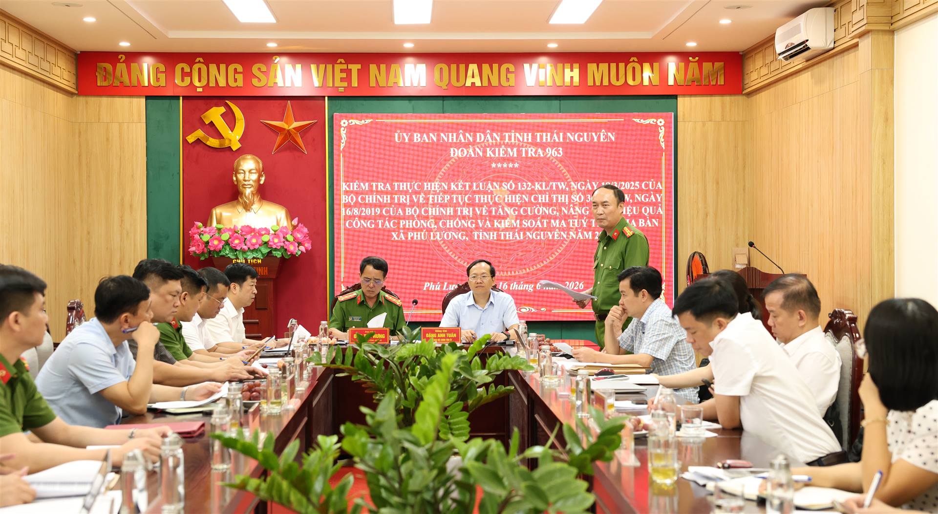 Đoàn kiểm tra 963 của UBND tỉnh Thái Nguyên kiểm tra công tác phòng, chống và kiểm soát ma túy tại xã Phú Lương