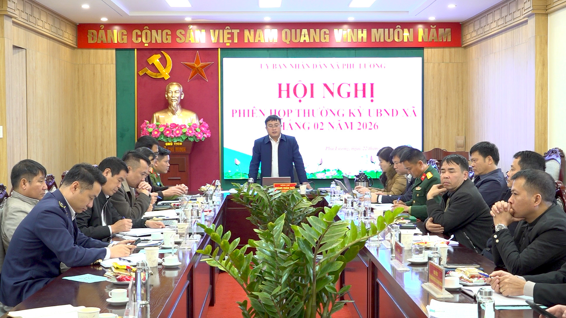 Hội nghị phiên họp thường kỳ UBND xã tháng 02 năm 2026