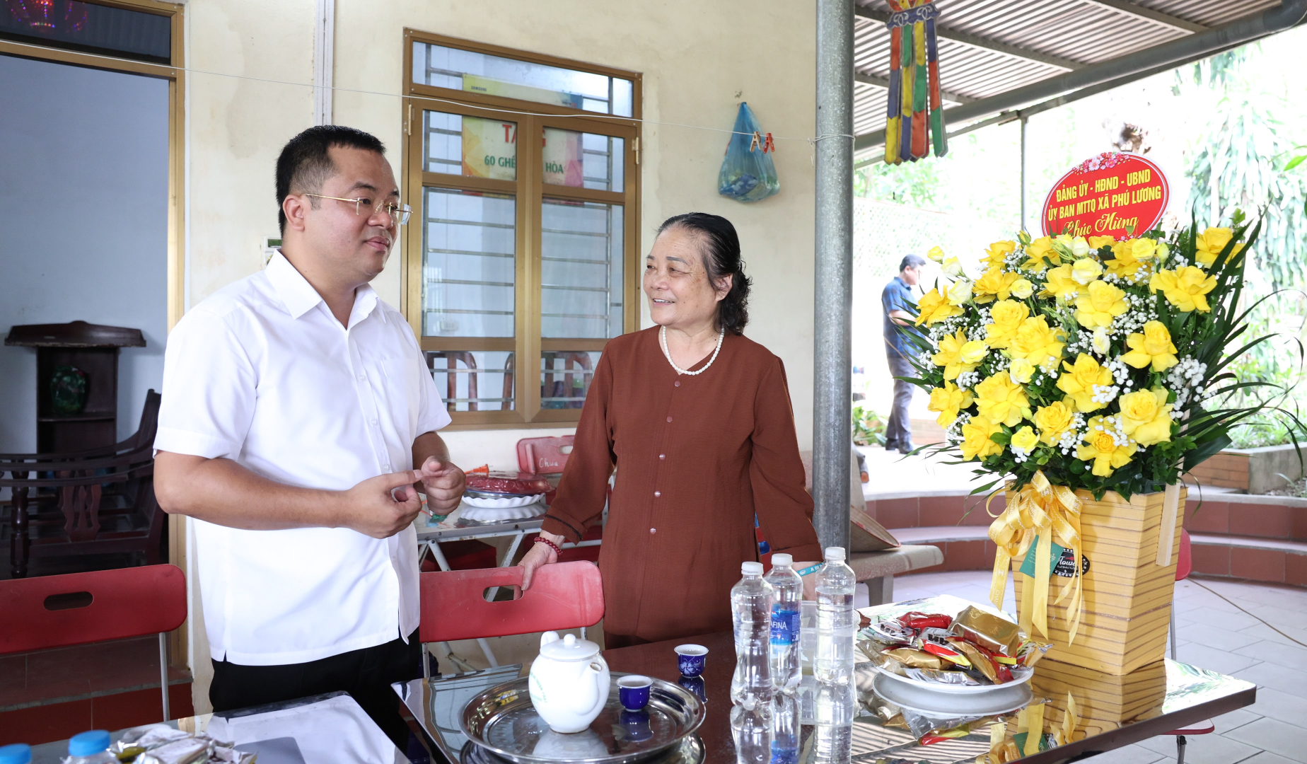 Anh-tin-bai