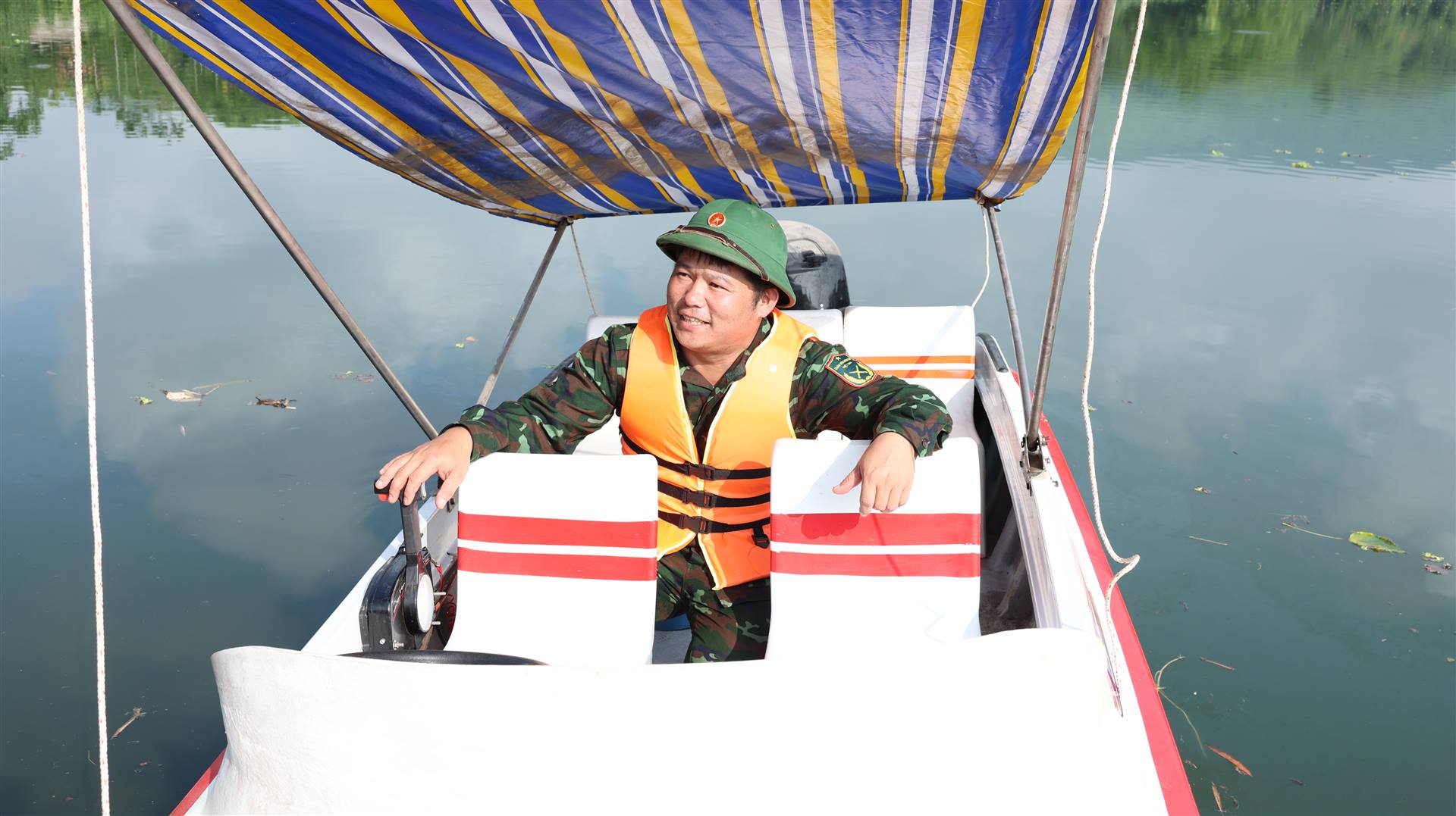Anh-tin-bai