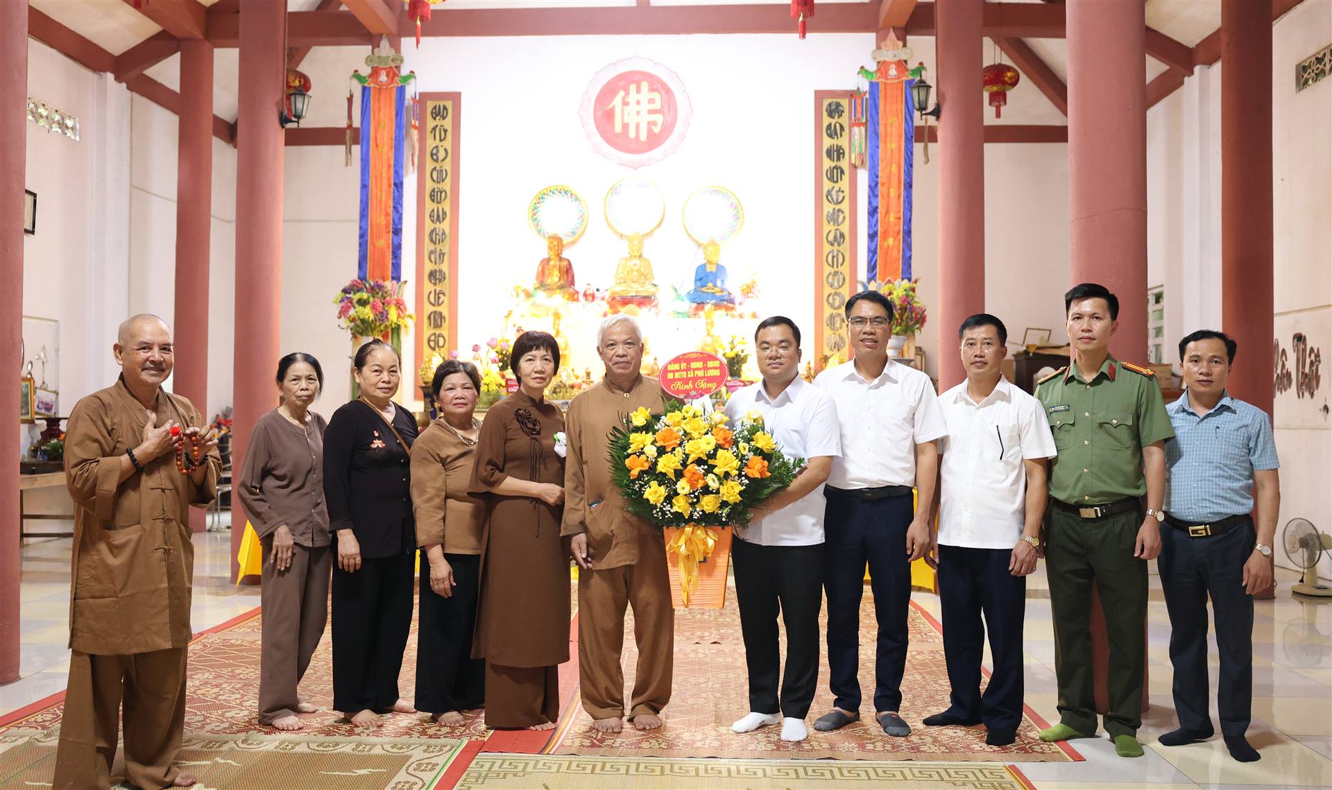 Anh-tin-bai