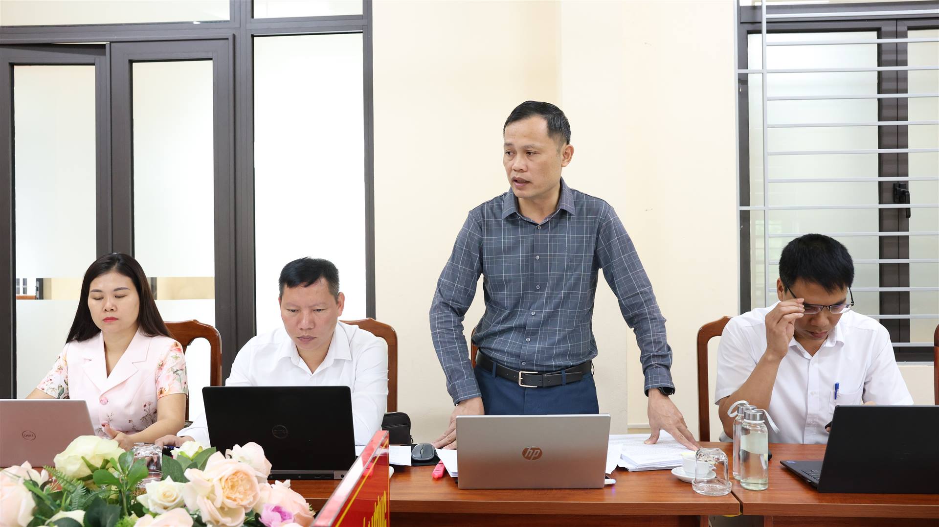 Anh-tin-bai