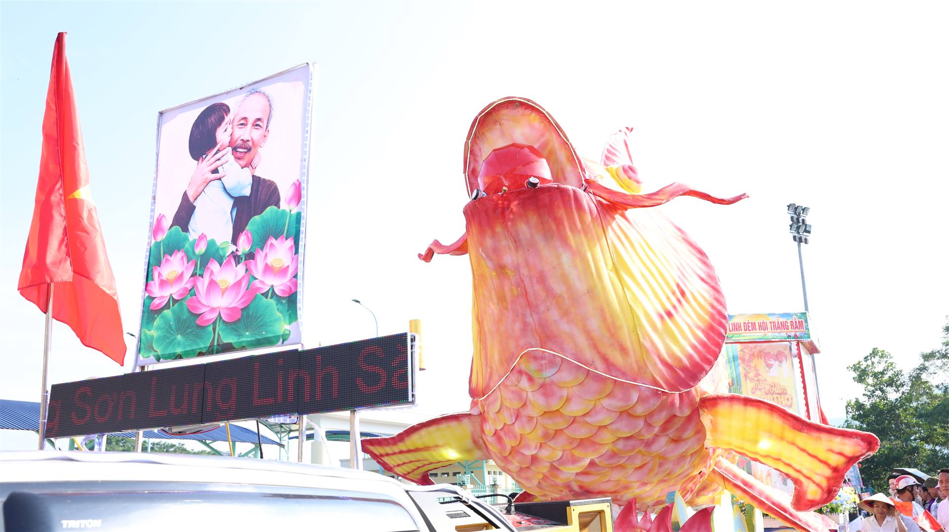 Anh-tin-bai