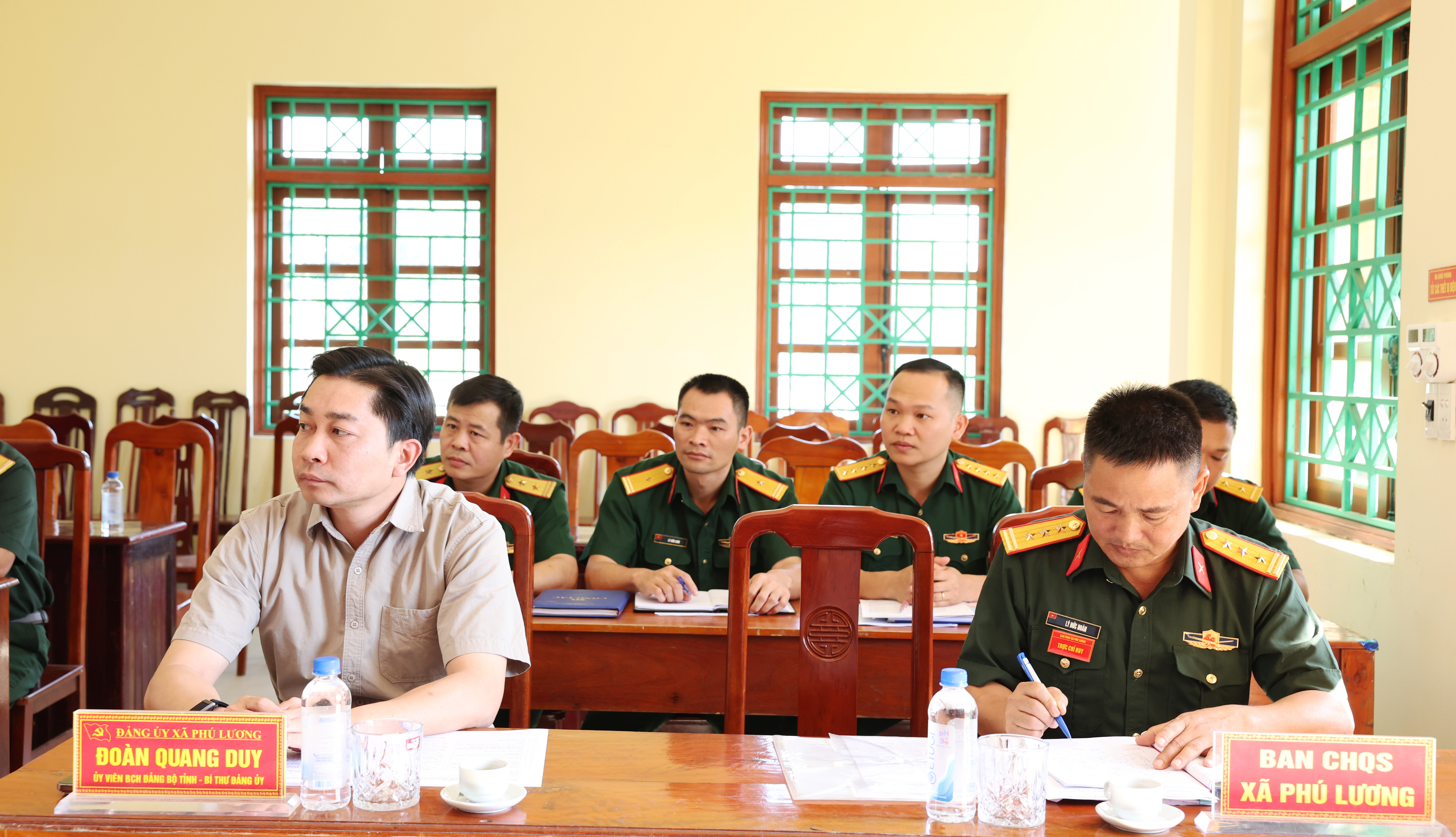 Anh-tin-bai