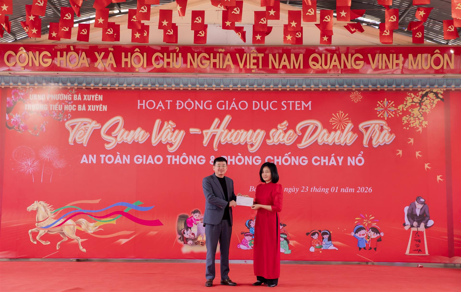 Anh-tin-bai