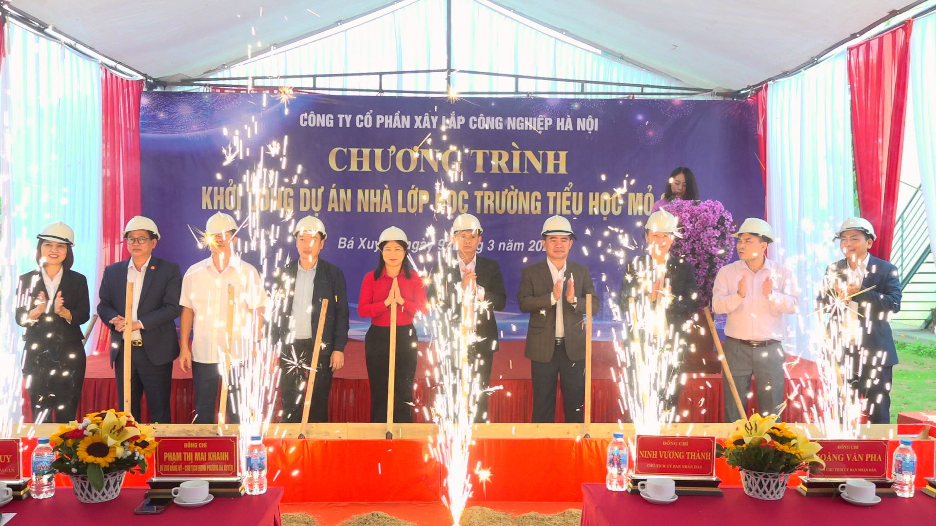 Anh-tin-bai