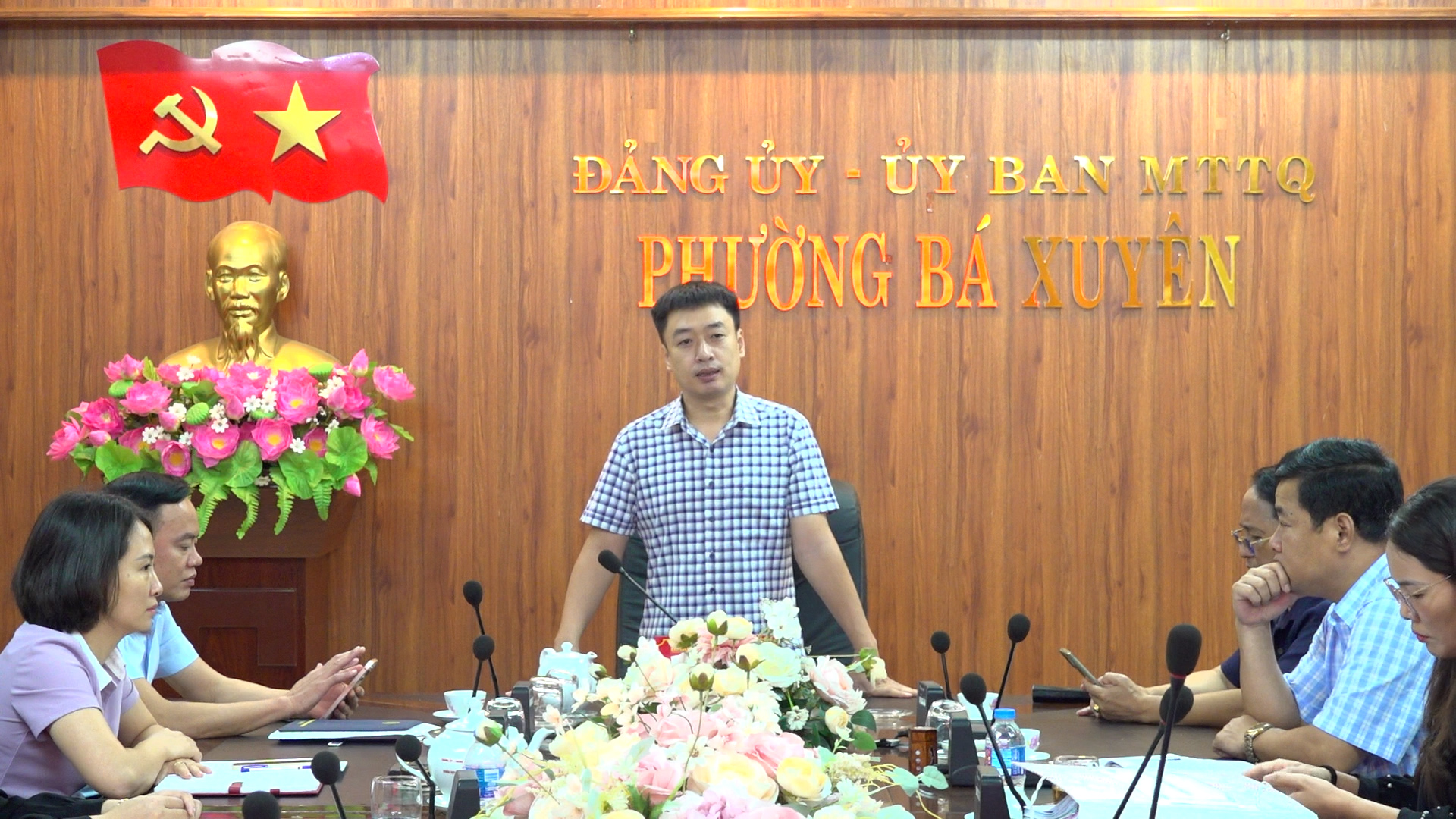 Anh-tin-bai