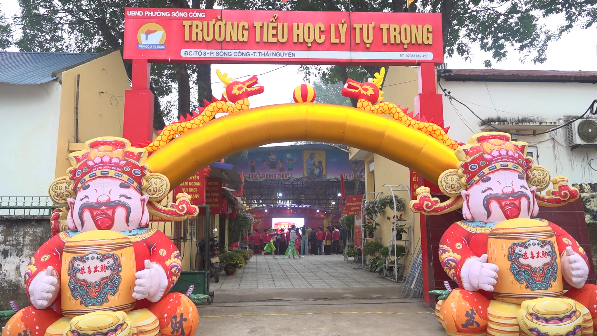 Anh-tin-bai