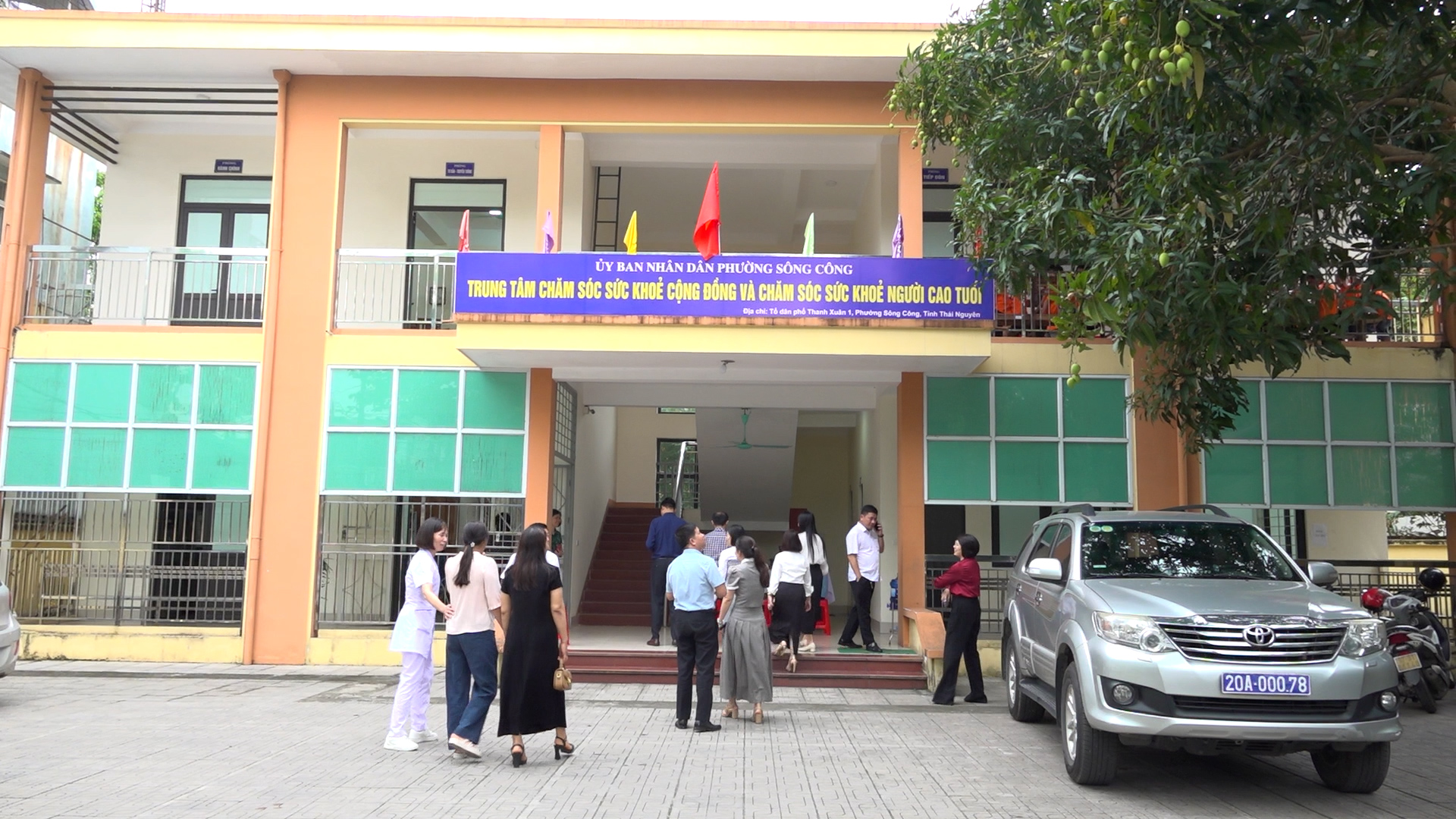 Anh-tin-bai