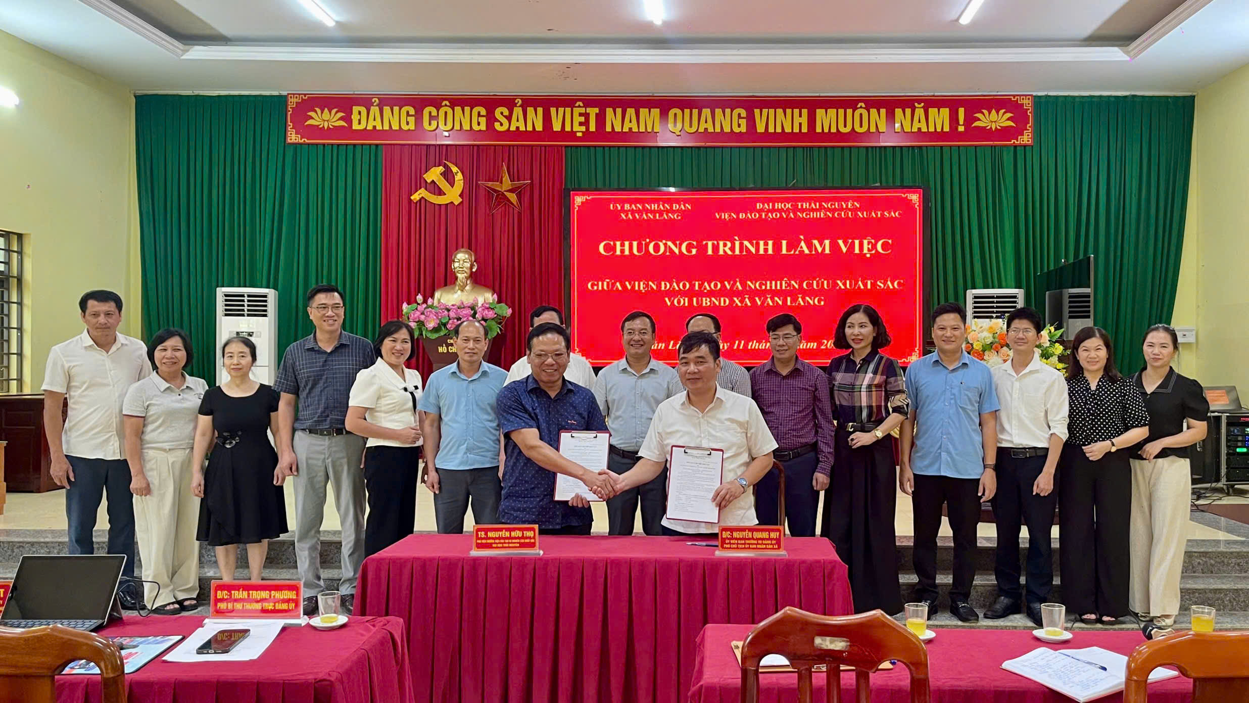 UBND xã Văn Lăng làm việc với Viện Đào tạo và Nghiên cứu Xuất sắc – Đại học Thái Nguyên