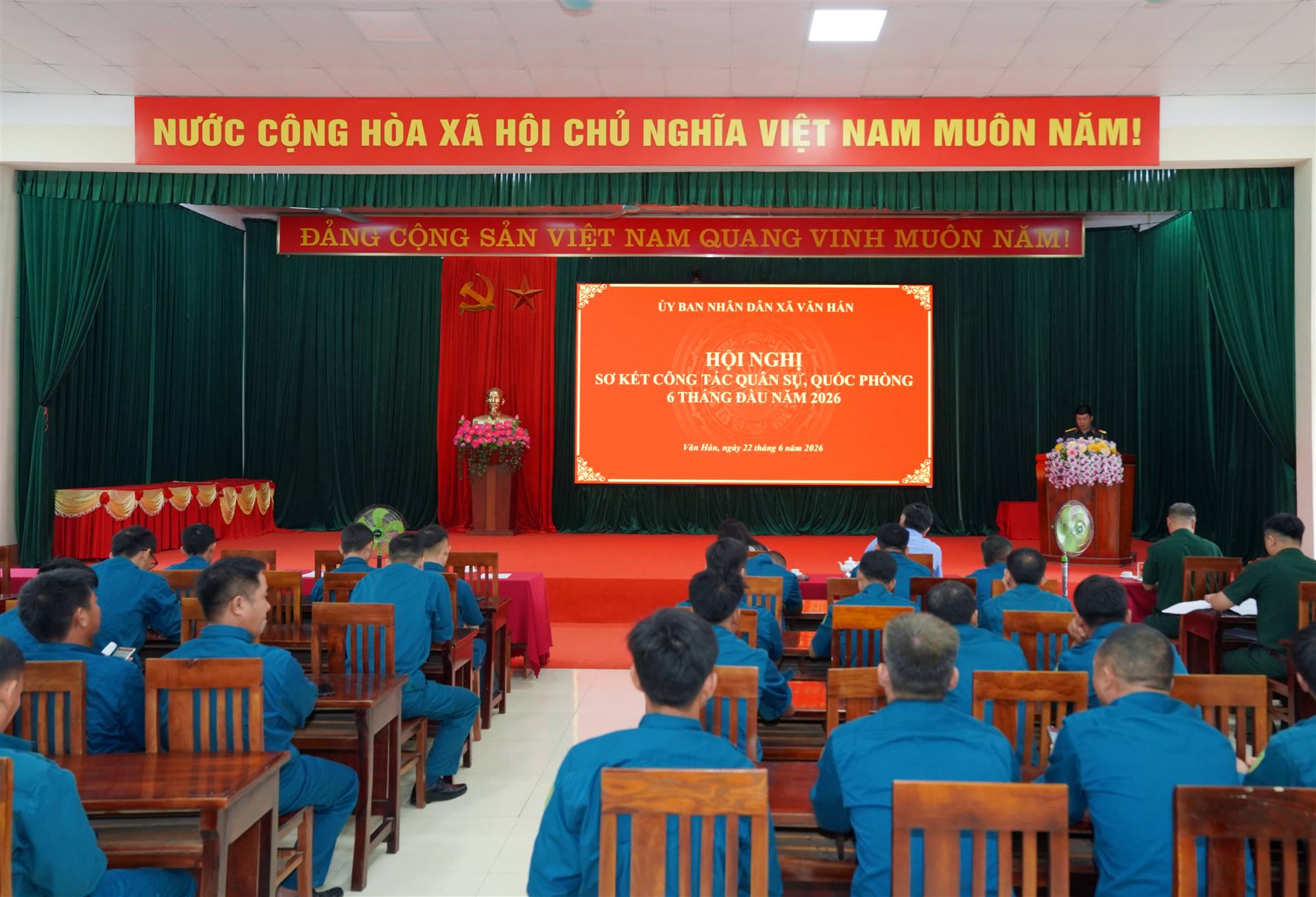 XÃ VĂN HÁN TỔ CHỨC HỘI NGHỊ SƠ KẾT CÔNG TÁC QUÂN SỰ, QUỐC PHÒNG 6 THÁNG ĐẦU NĂM 2026