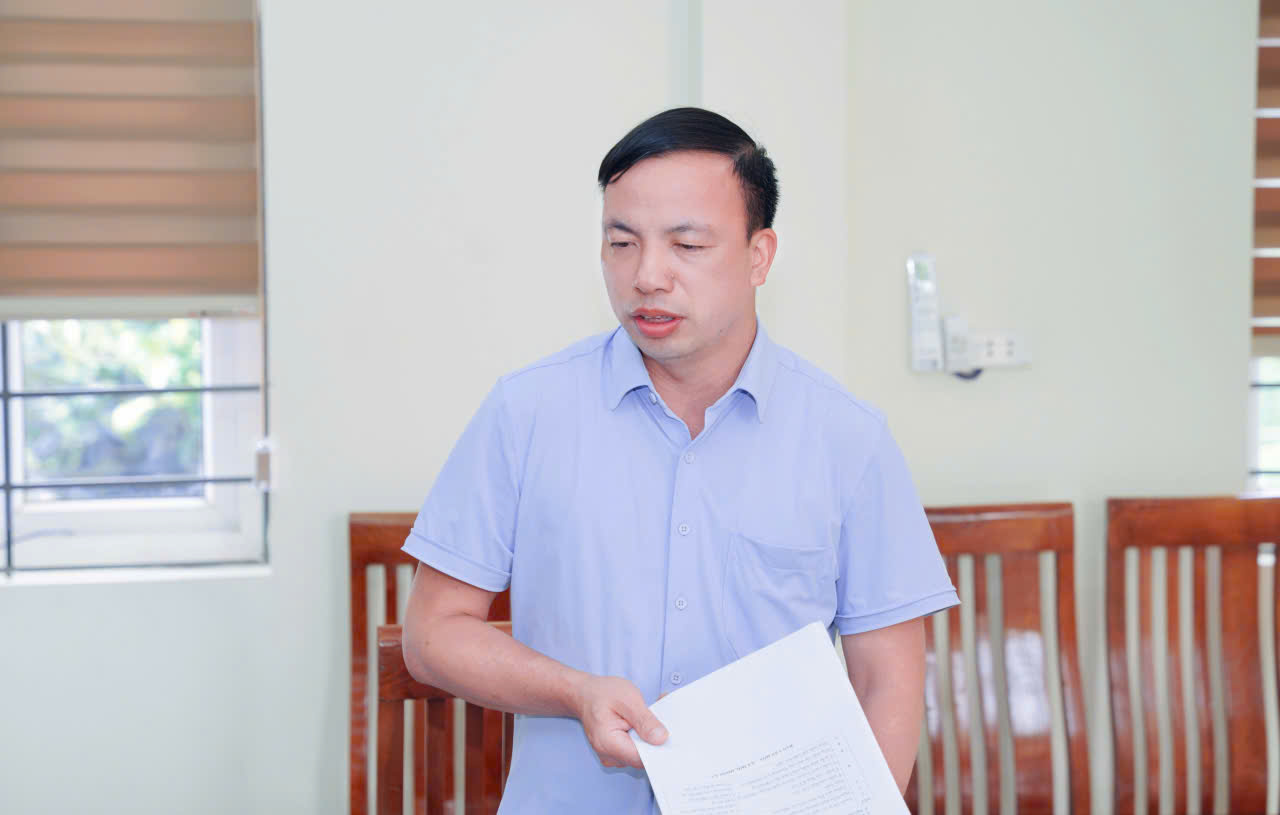 Anh-tin-bai