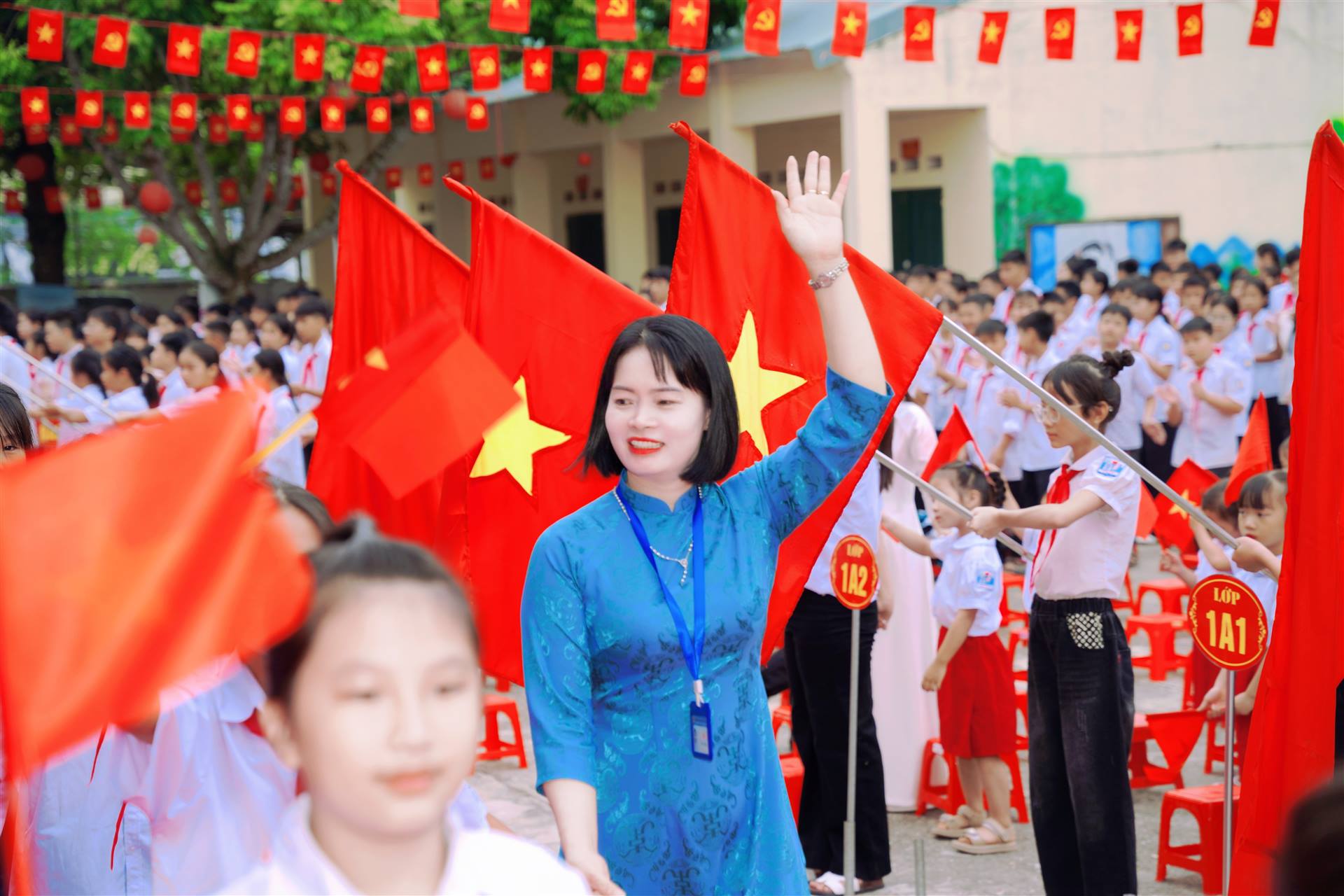 Anh-tin-bai