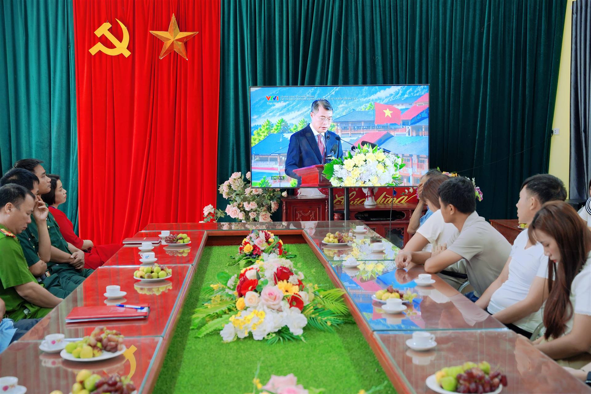 Anh-tin-bai